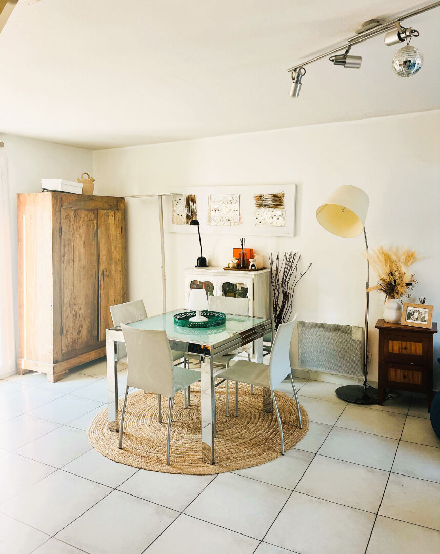 Photo Maison Rousset 4 pièce(s) 85 m2 image 3/6