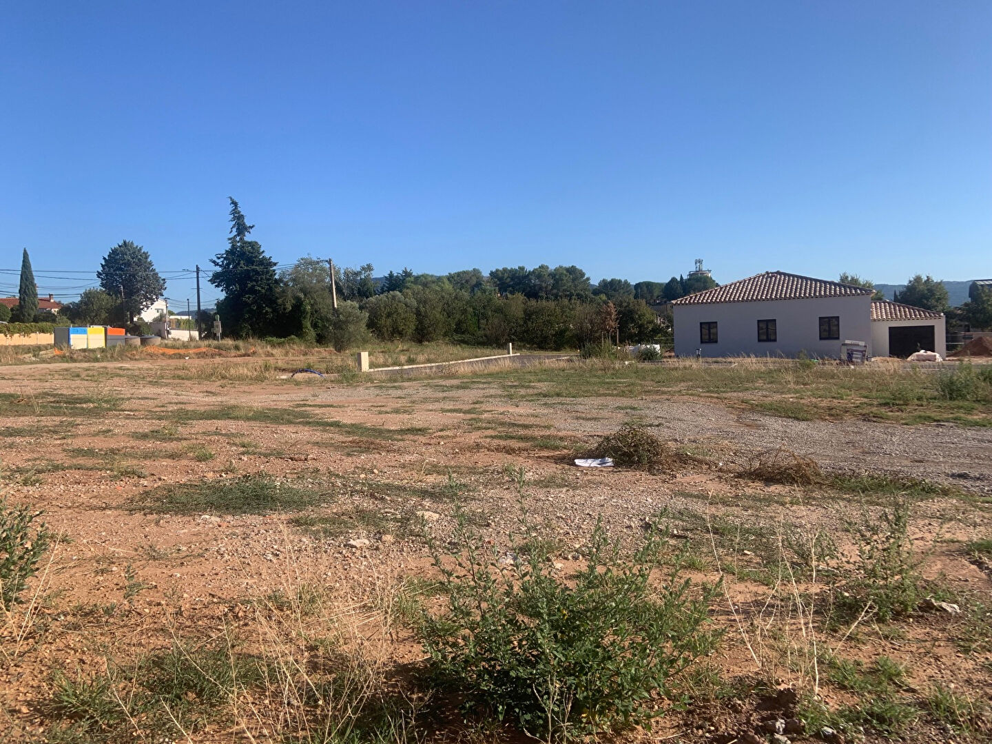 Photo Terrain Pourrieres 600 m2 image 6/6