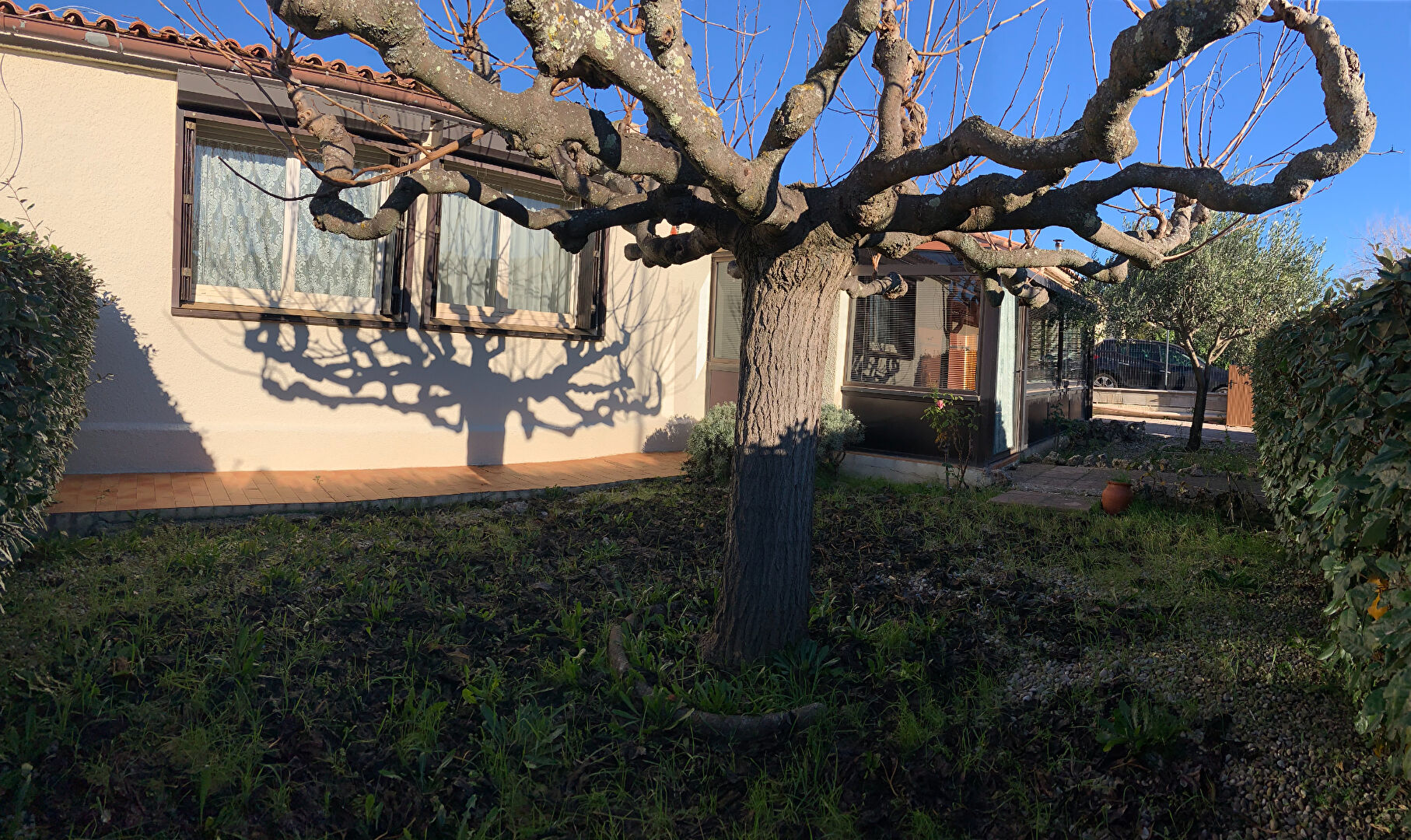 Agence immobilière de VOTRE MAISON - IMMOBILIER DE L'ARC / JR CONSULTANT - VOTRE MAISON TRETS