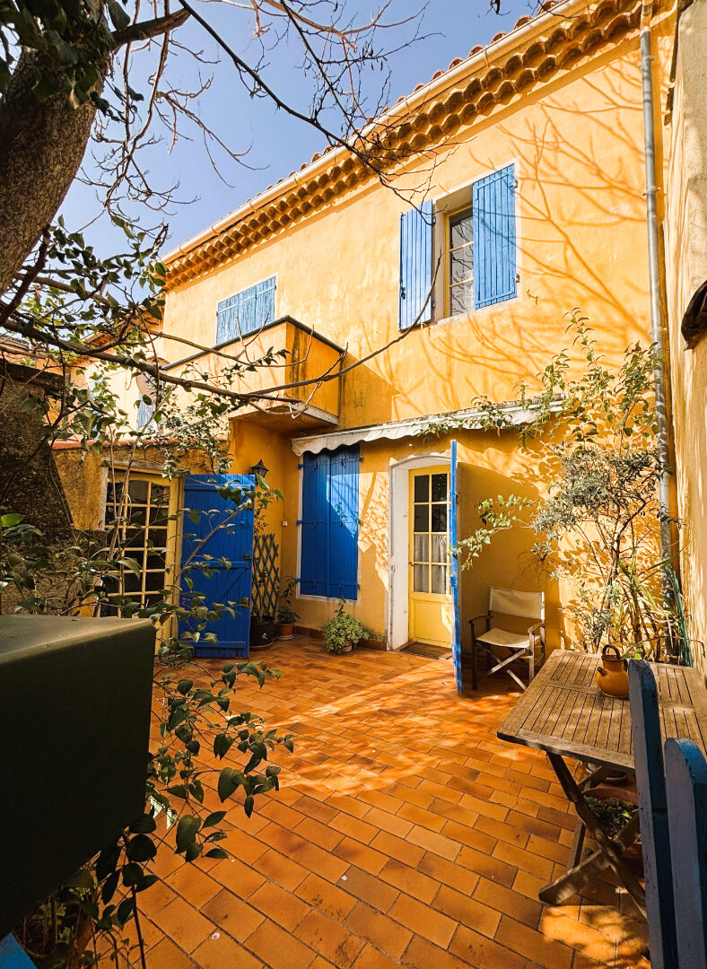 Agence immobilière de VOTRE MAISON - IMMOBILIER DE L'ARC / JR CONSULTANT - VOTRE MAISON ROUSSET