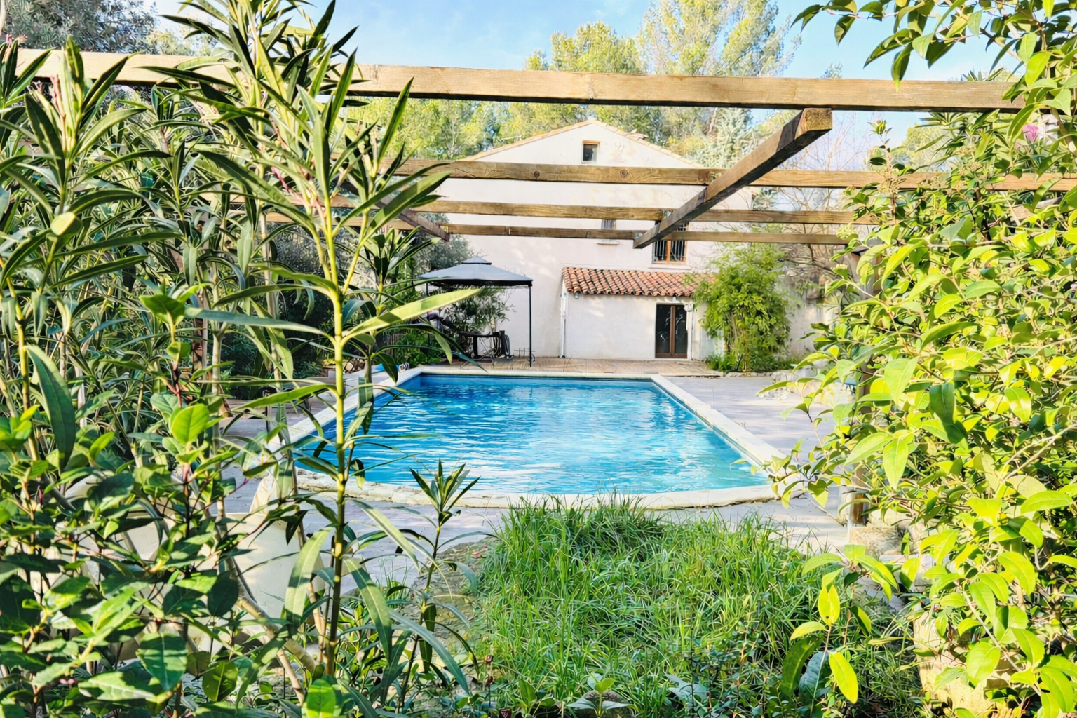 Agence immobilière de VOTRE MAISON - IMMOBILIER DE L'ARC / JR CONSULTANT - VOTRE MAISON ROUSSET