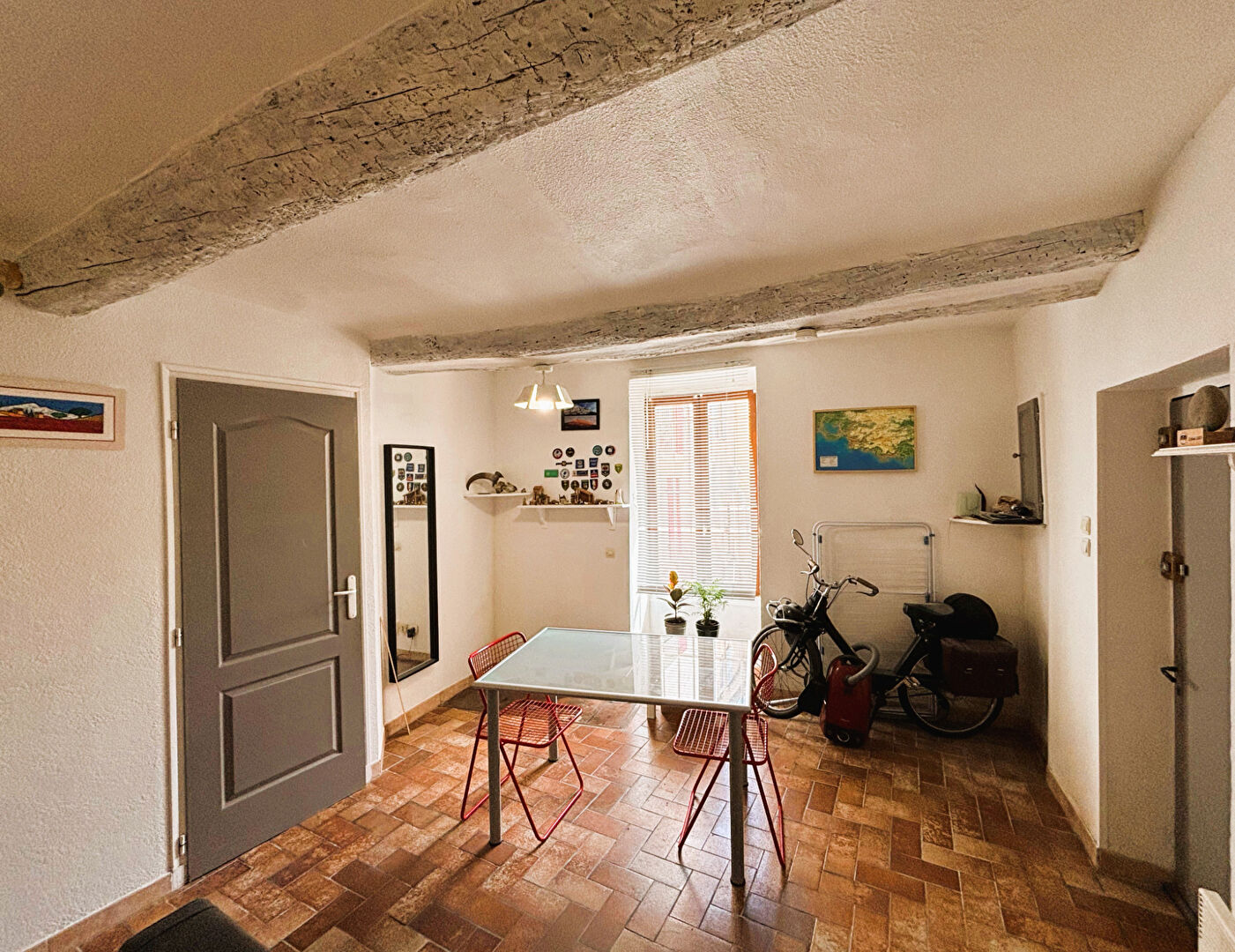Agence immobilière de VOTRE MAISON - IMMOBILIER DE L'ARC / JR CONSULTANT - VOTRE MAISON ROUSSET