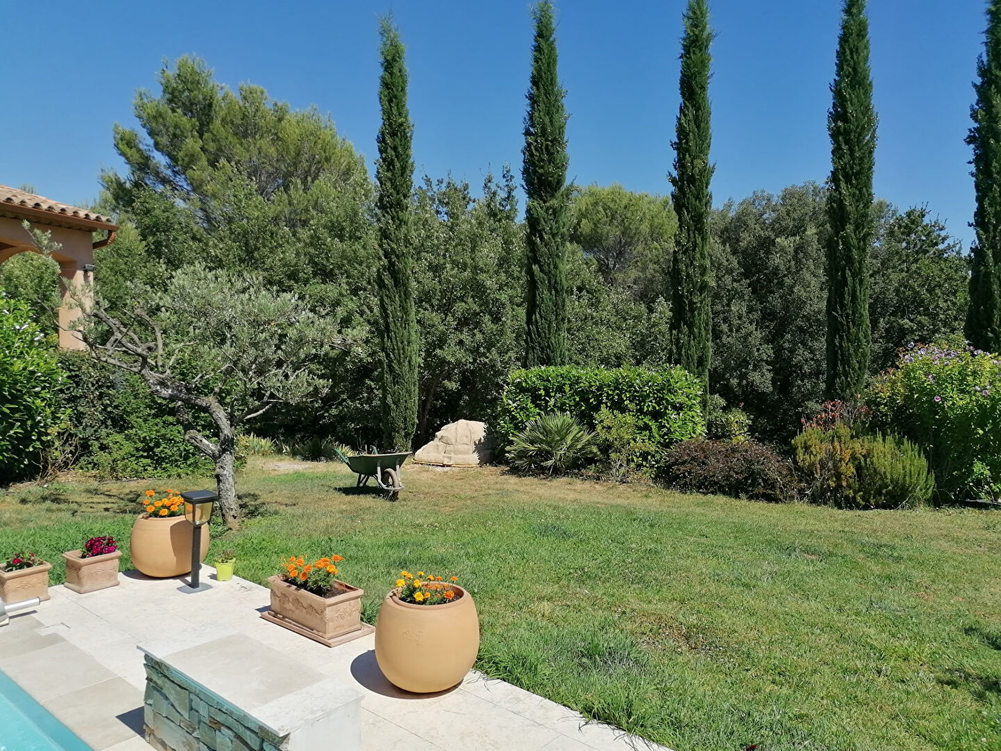 Agence immobilière de VOTRE MAISON - IMMOBILIER DE L'ARC / JR CONSULTANT - VOTRE MAISON ROUSSET