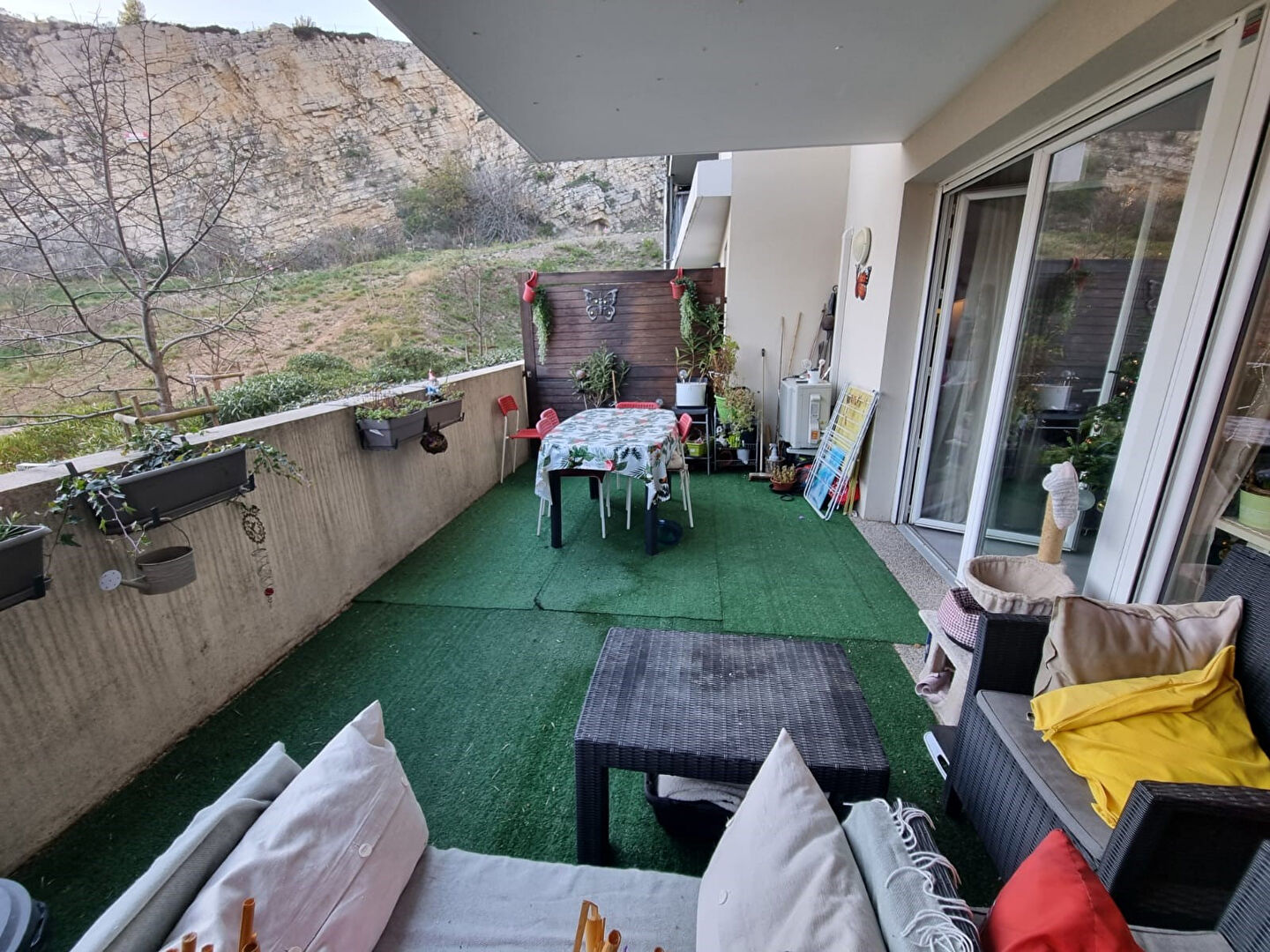 Agence immobilière de VOTRE MAISON - IMMOBILIER DE L'ARC / JR CONSULTANT - VOTRE MAISON LES PENNES-MIRABEAU