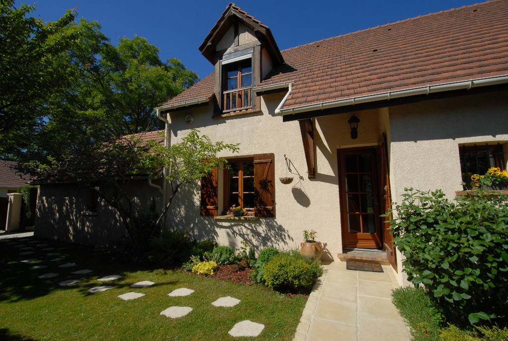 Maison 175 m2 Auvers Sur Oise 7 pièces sur terrain de 1 130 m2 Auvers