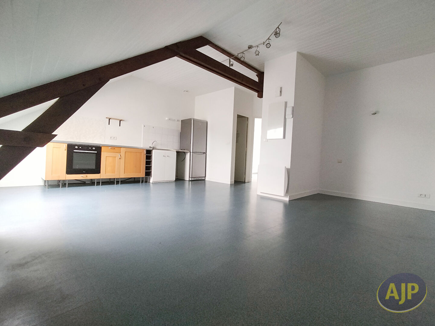 APPARTEMENT BLAIN - 1 pièce(s) - photo 1