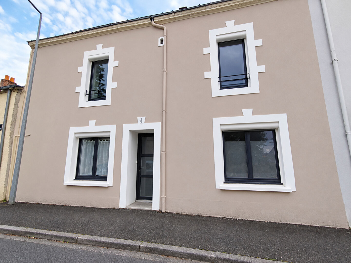 Maison  6 pièce(s) 131.72 m2 - photo 1