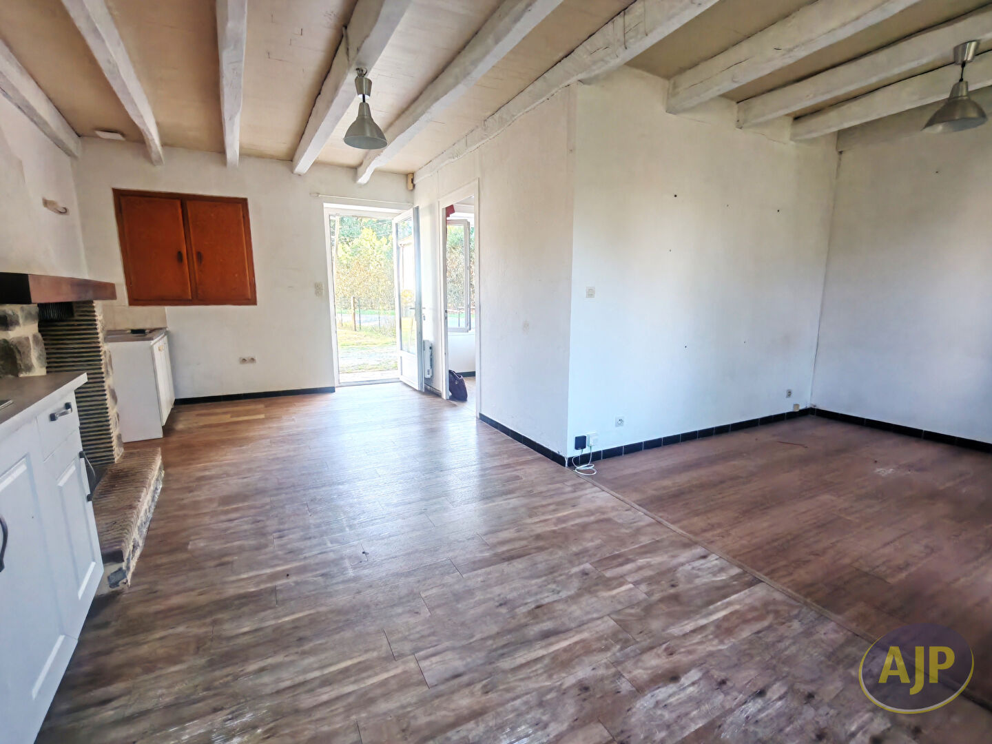 Maison à rénover à HERIC ! - photo 3