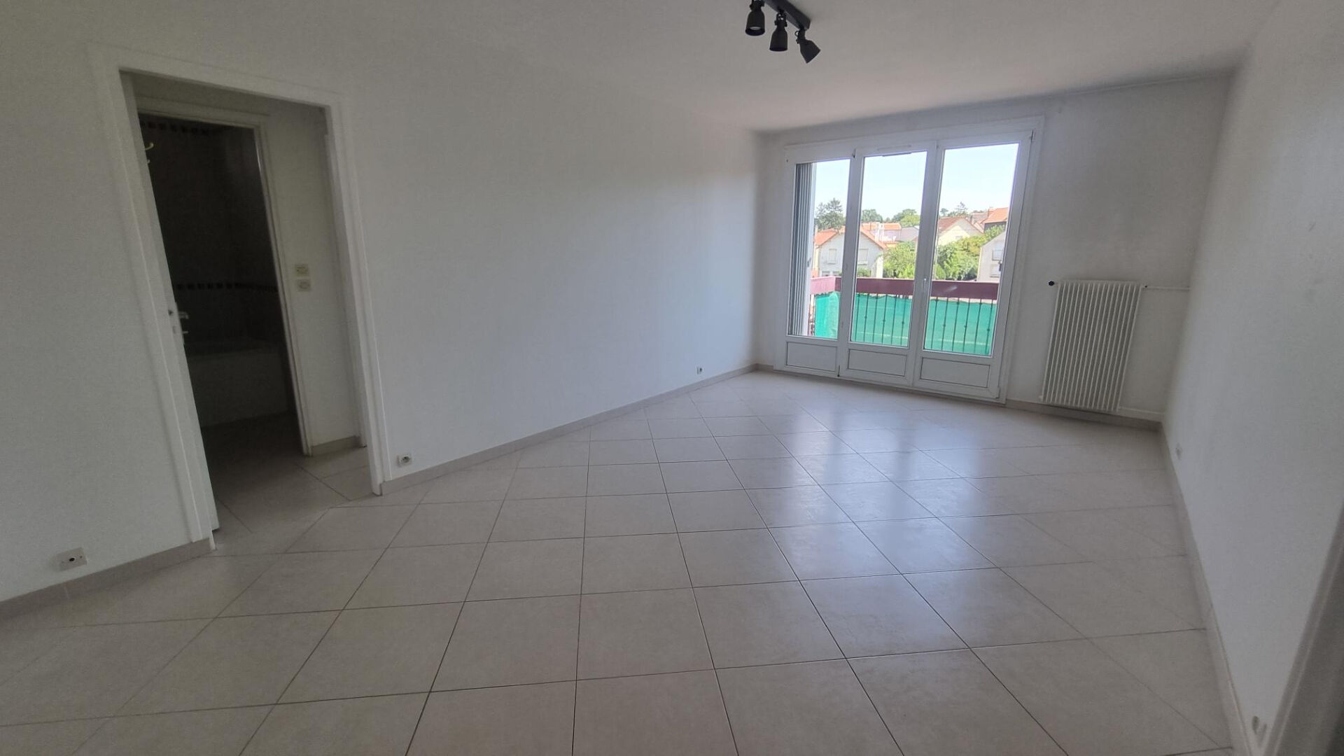 Spacieux 2 pièces