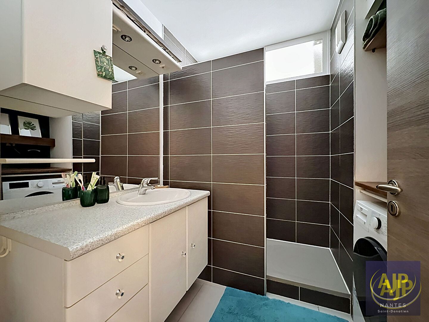 AJP IMMOBILIER NANTES - T3/T4 lumineux de 70 m² - Quartier Cité des Congrès / CHU - photo 15