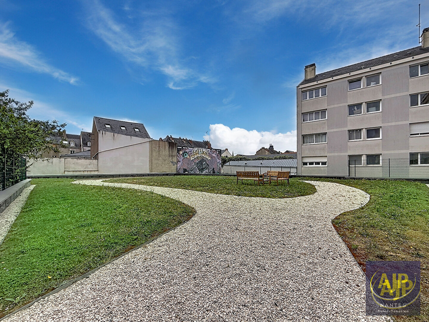 AJP IMMOBILIER NANTES - T3/T4 lumineux de 70 m² - Quartier Cité des Congrès / CHU - photo 18