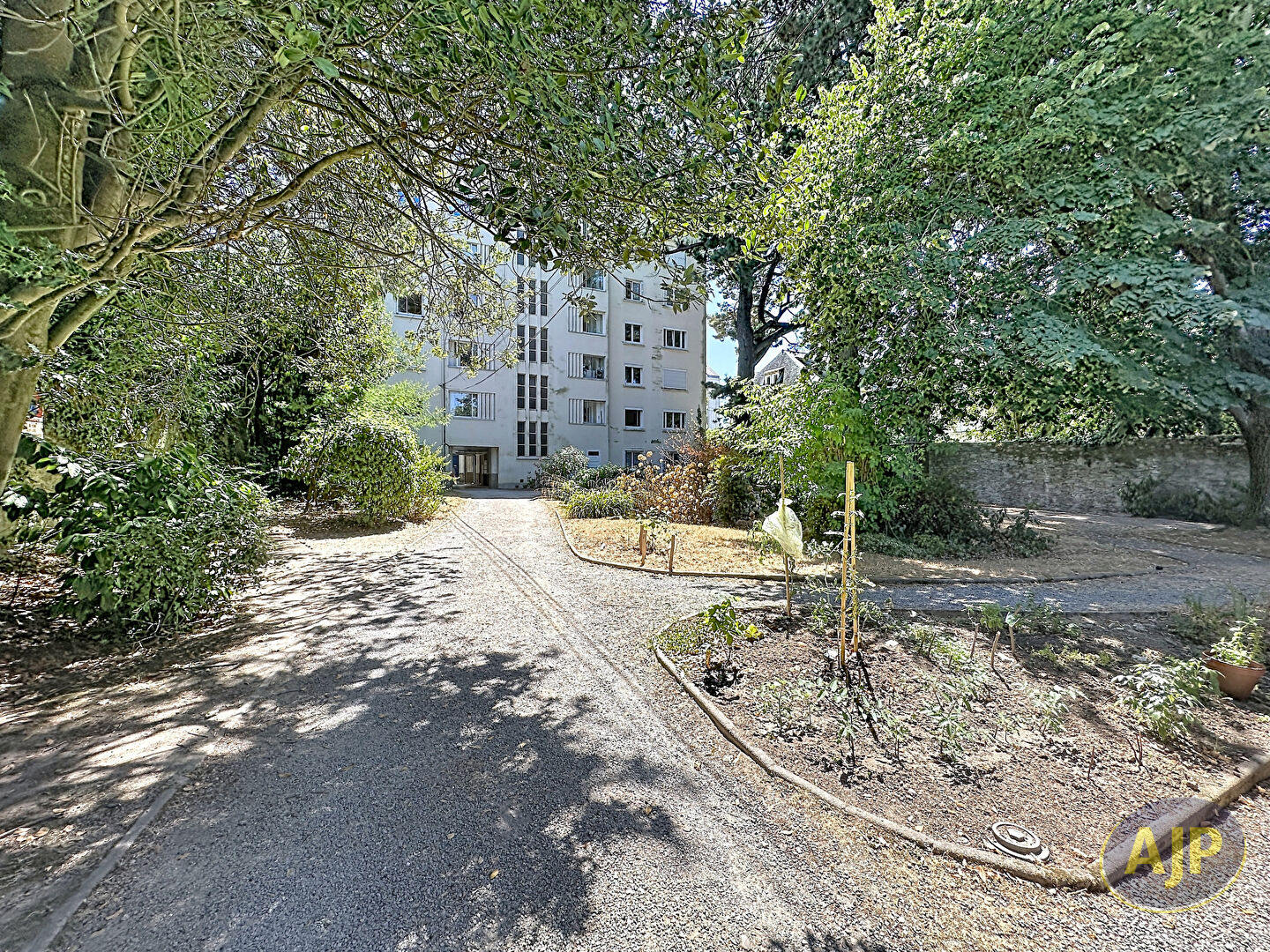 NANTES - SAINT DONATIEN - GARAGE FERMÉ - photo 7