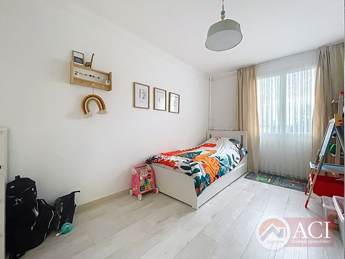 APPARTEMENT 4 PIECES - VILLETANEUSE