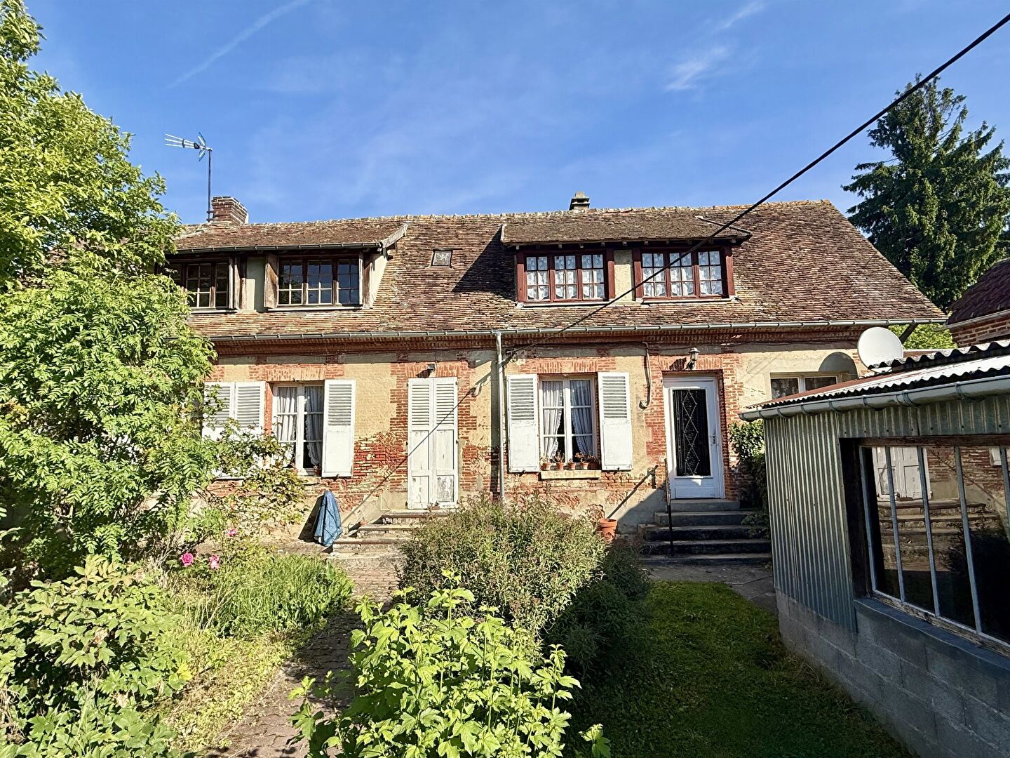 PROCHE CHAUMONT