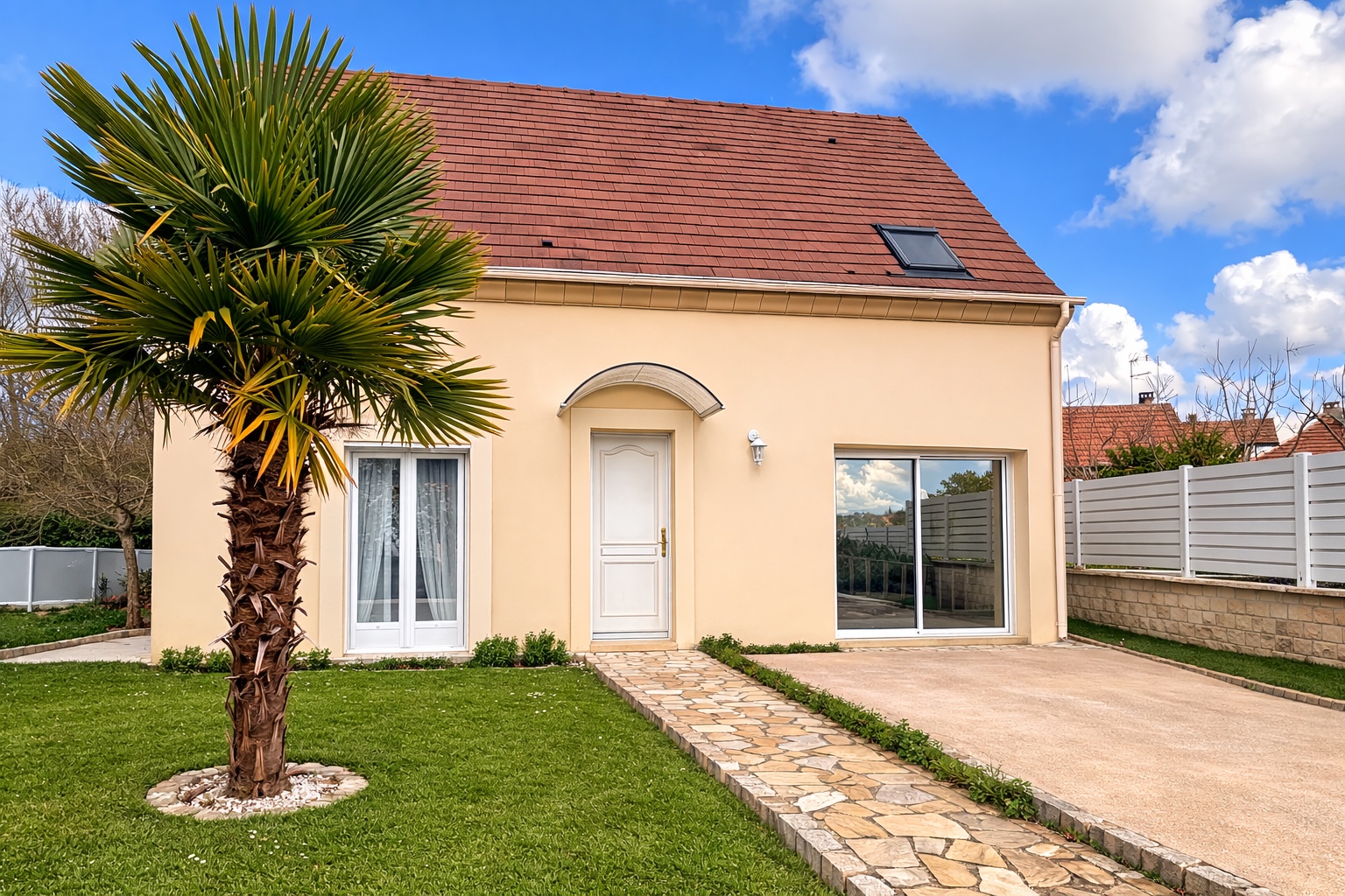 Maison Meru 6 pièce(s) 118 m2