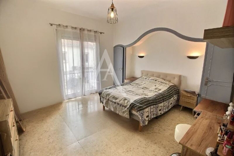 Photo PERPIGNAN SUD VILLA DE 100 M²  DE TYPE 4 PIECES ET 179 M² DE TERRAIN image 4/5