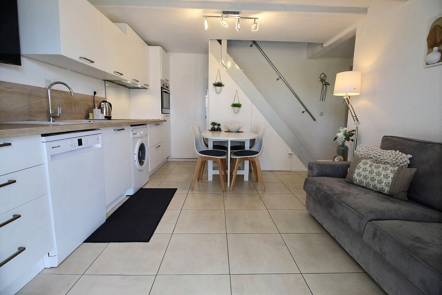 Photo A VENDRE VILLA A LA PLAGE DE TYPE F3/4 AVEC PLACE DE PARKING image 3/6