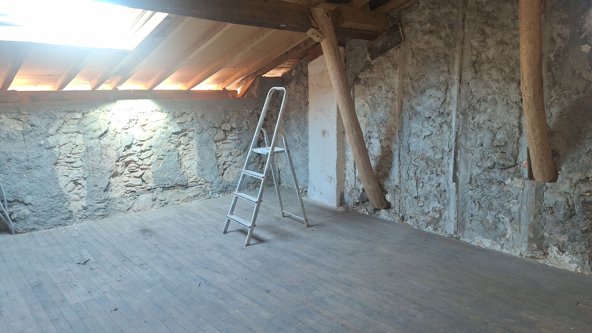 Agence immobilière de Agence des 3 Pics Mane