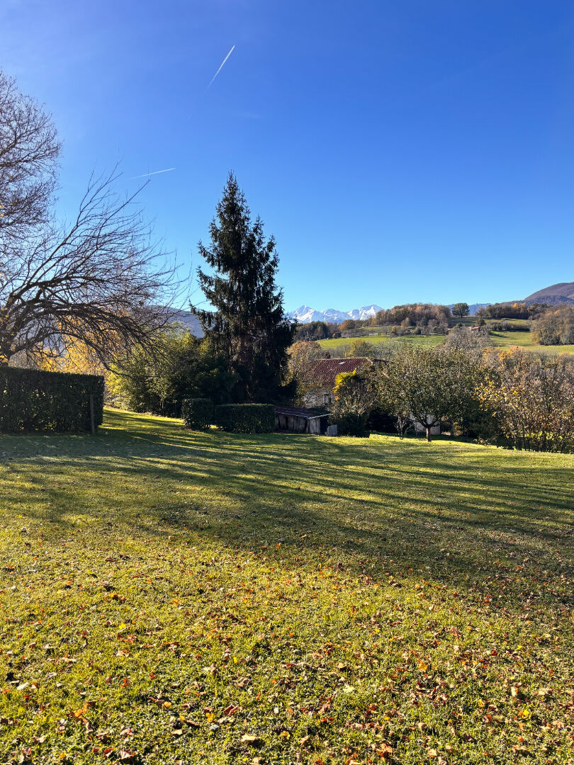 TERRAIN DE 1185 M2 A SAINT-LIZIER