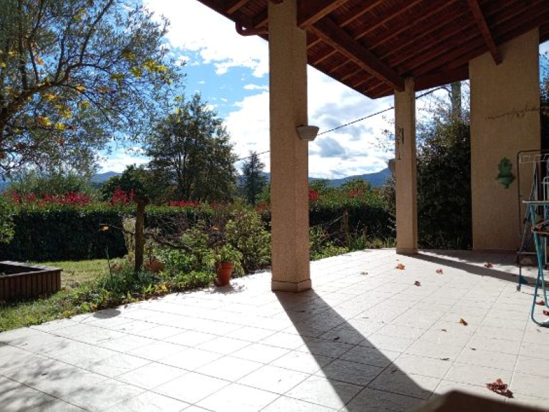 Photo Grande maison Familiale image 2/6