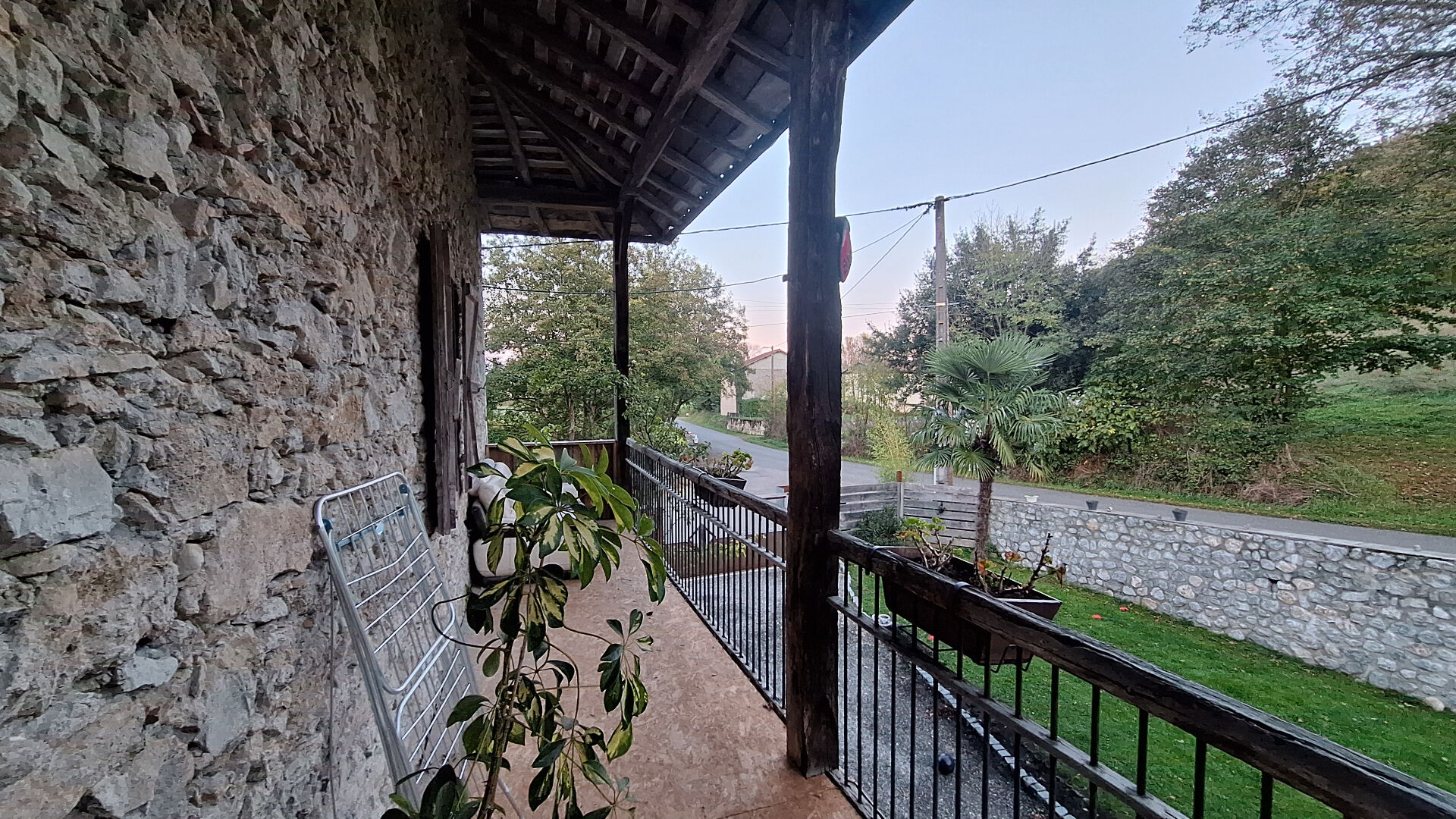 Belle maison rénovée en pierre