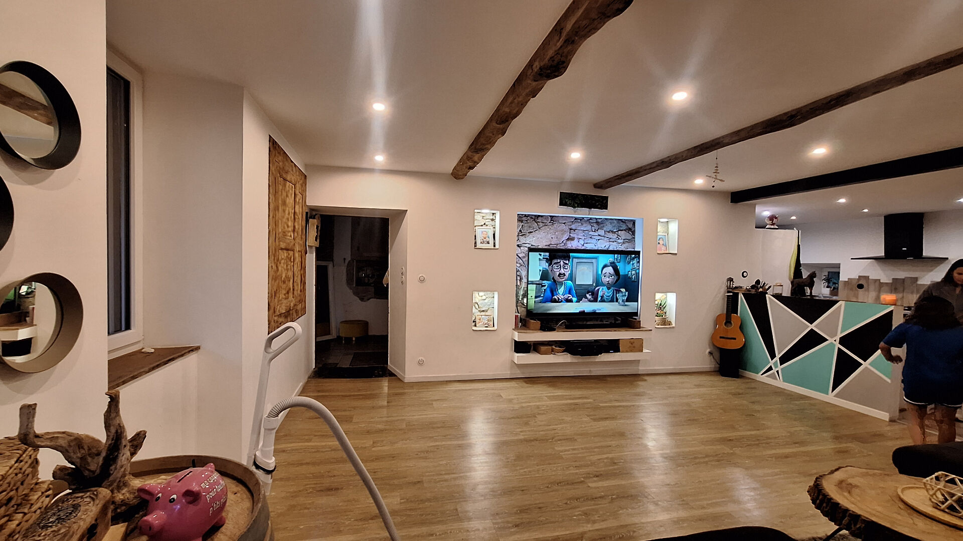 Photo Belle maison rénovée en pierre image 5/6