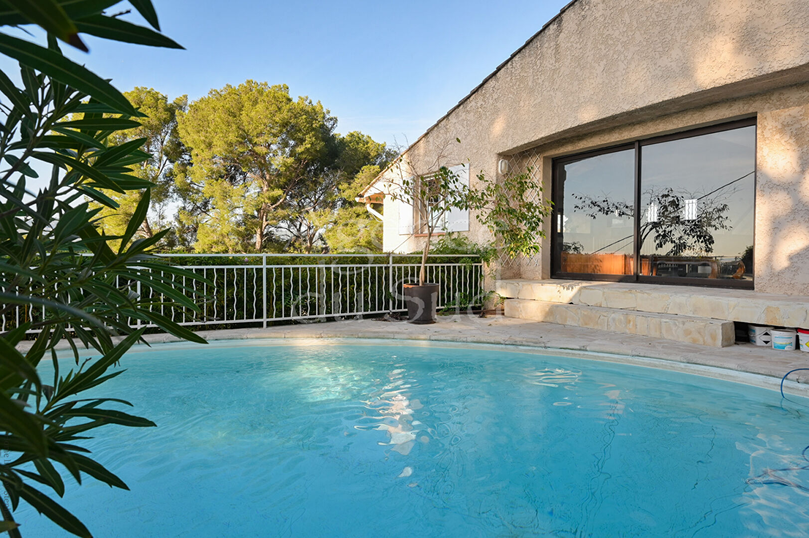 Agence immobilière de AGENCE DU SUD La Ciotat