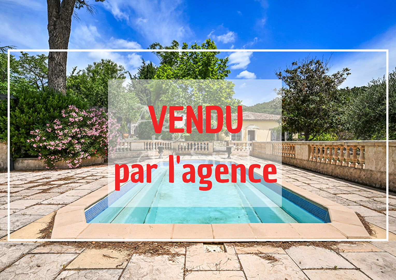 Magnifique villa 5 chambres de 193 m² sur une propriété de 2742 m² au calme
