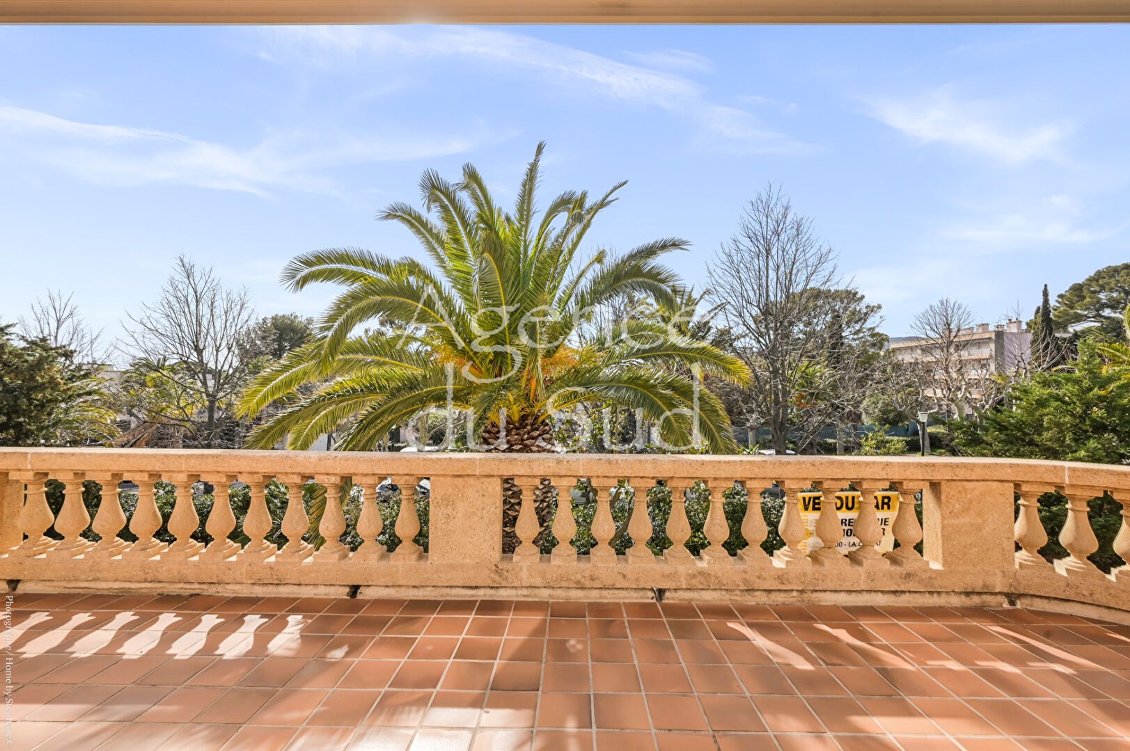 HAUT DE VILLA CLOS DES PLAGES - Trois chambres avec terrasse et places privatives.