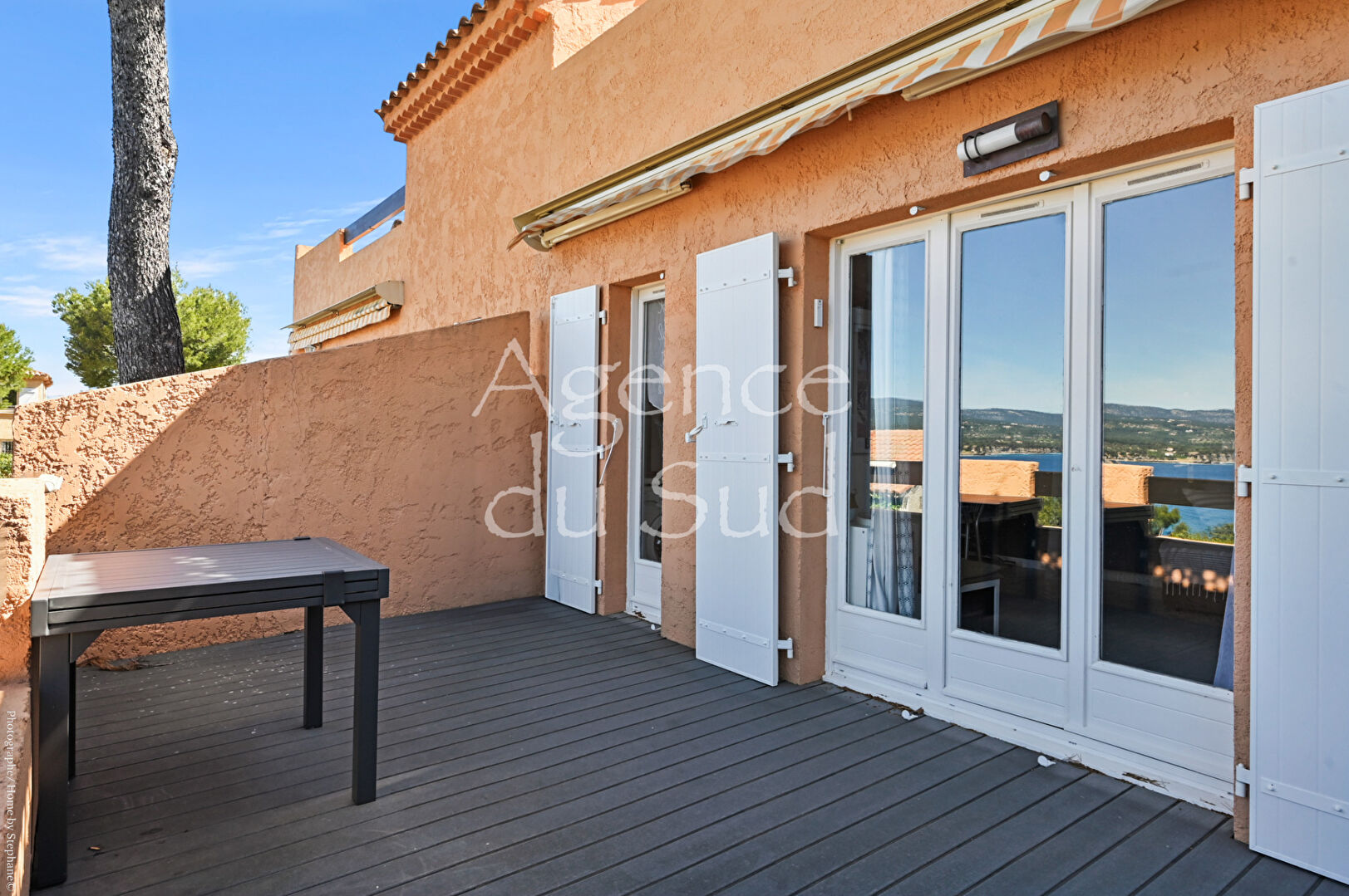 Photo EXCLUSIVITE - SAINT CYR SUR MER Appartement type 2 avec terrasse image 2/6