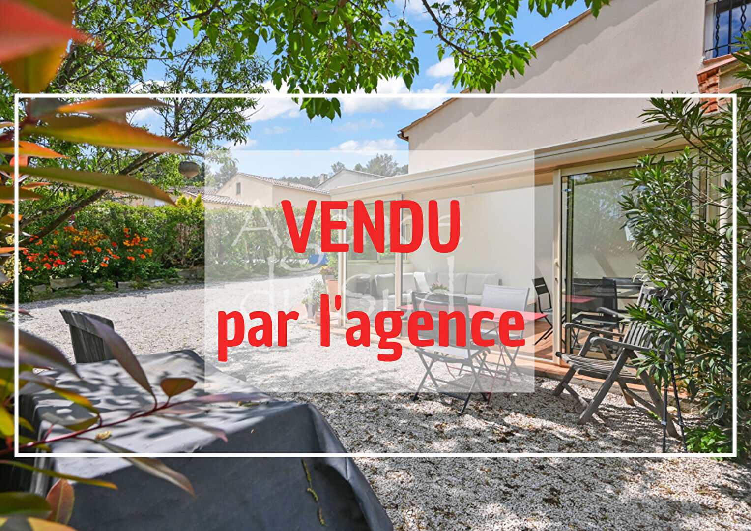 Coquette maison jardin et piscine