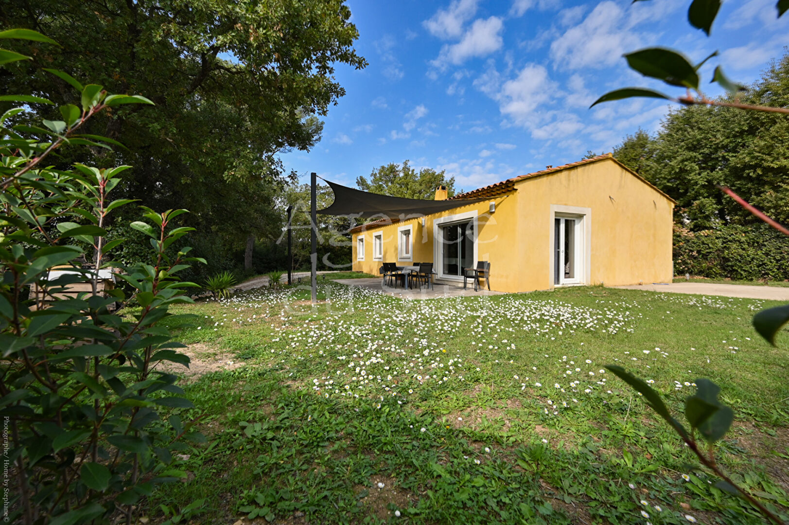 Maison Belcodene 4 pièce(s) 1025 m2