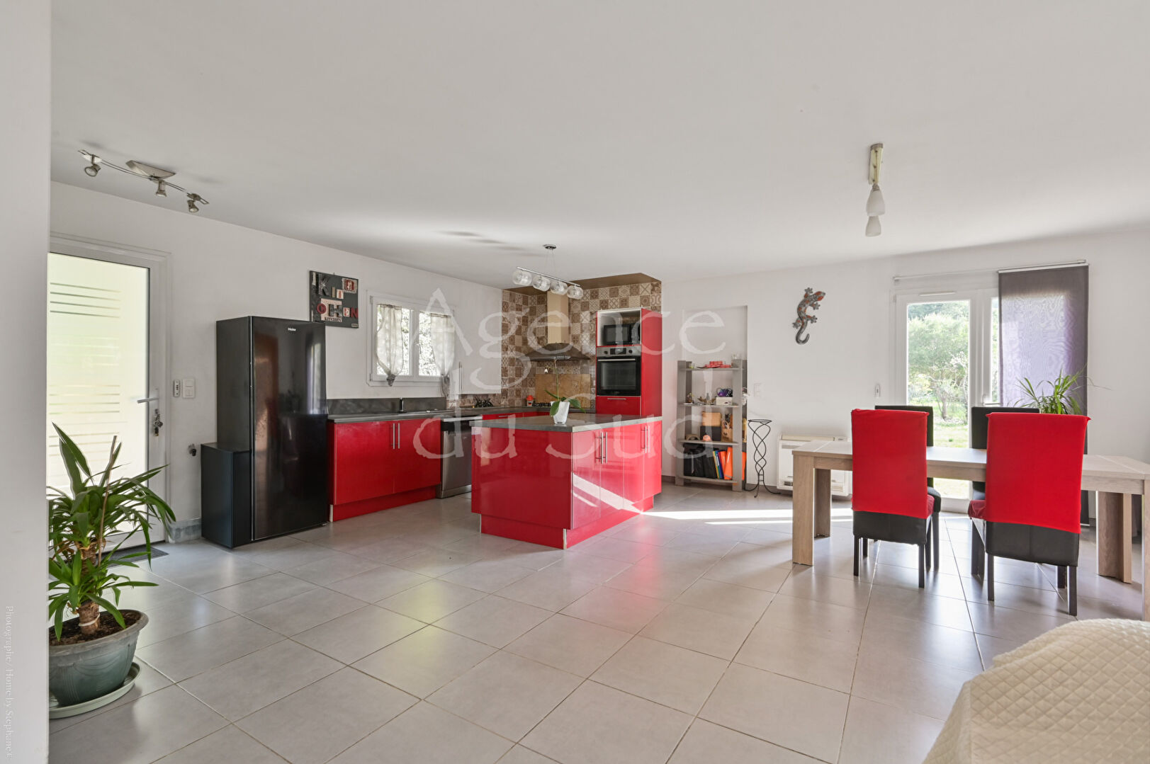 Photo Maison Belcodene 4 pièce(s) 1025 m2 image 3/6