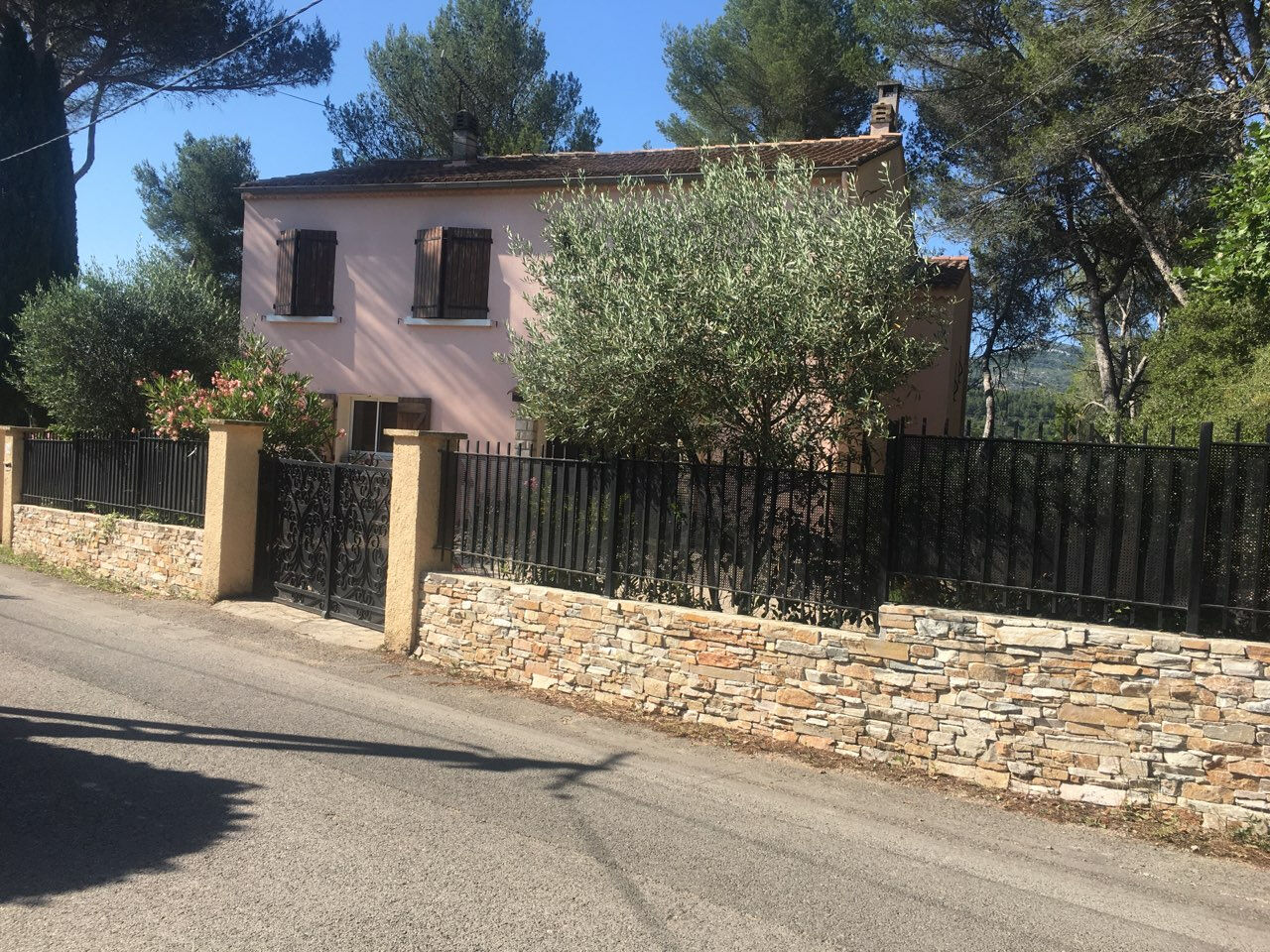 Agence immobilière de AGENCE DU SUD IMMOBILIER - AGENCE DU SUD PEYPIN