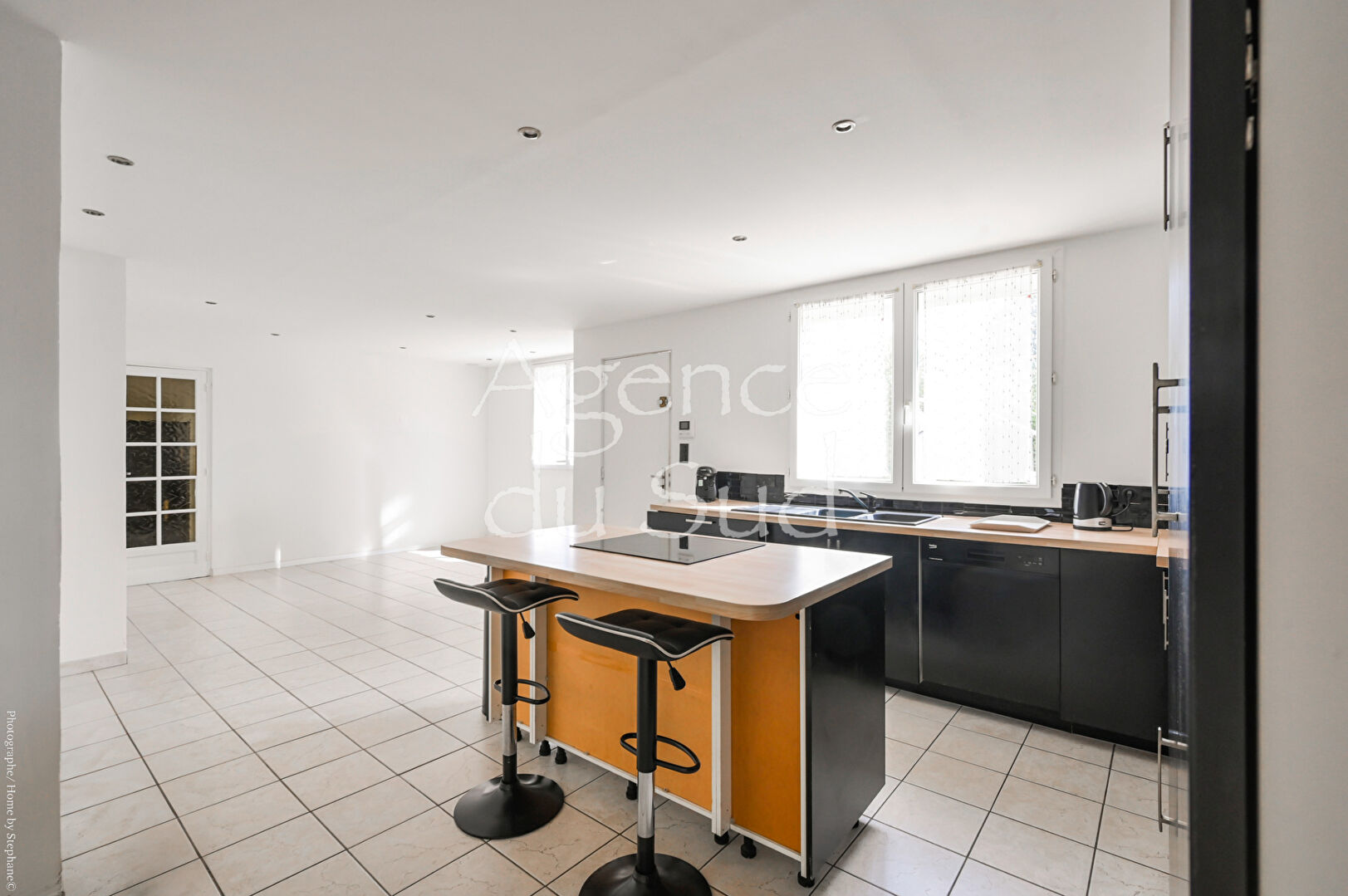 Photo Maison La Bouilladisse 6 pièce(s) 235 m2 image 3/6