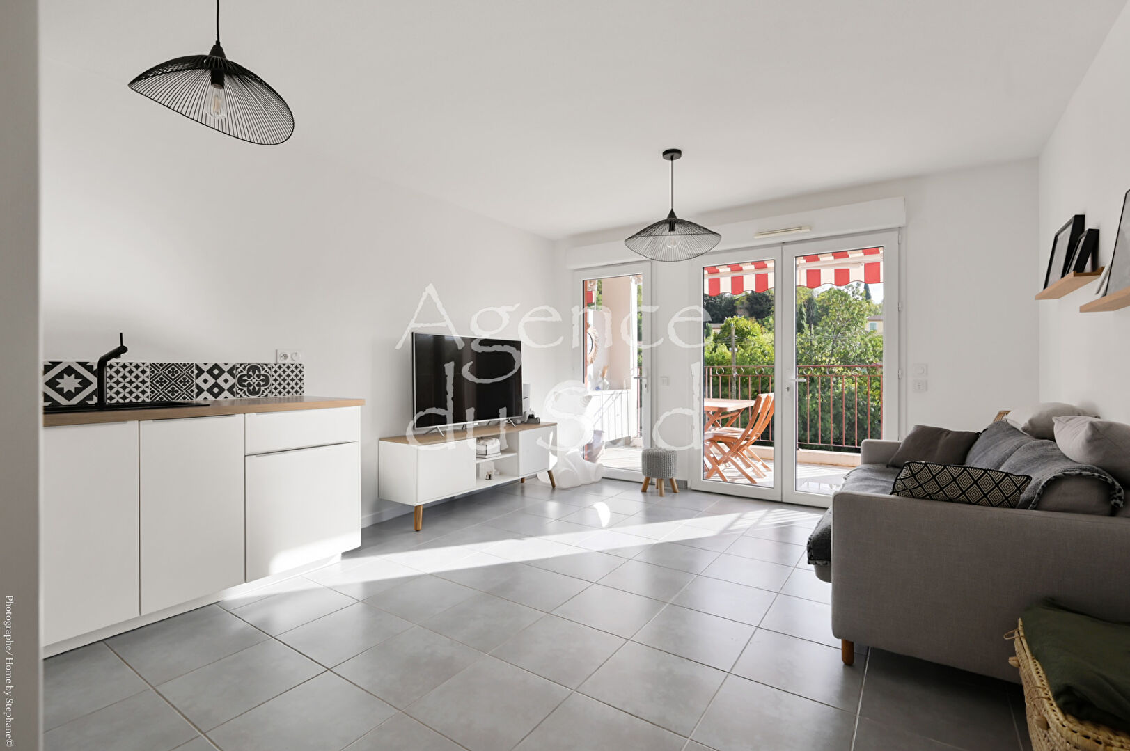 Appartement T2 -parking et ascenseur - à  Saint-Zacharie