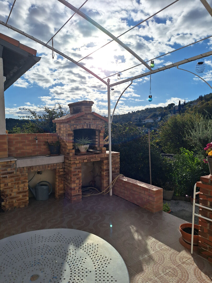 Photo Maison Cadolive 7 pièce(s) 140 m2 image 6/6