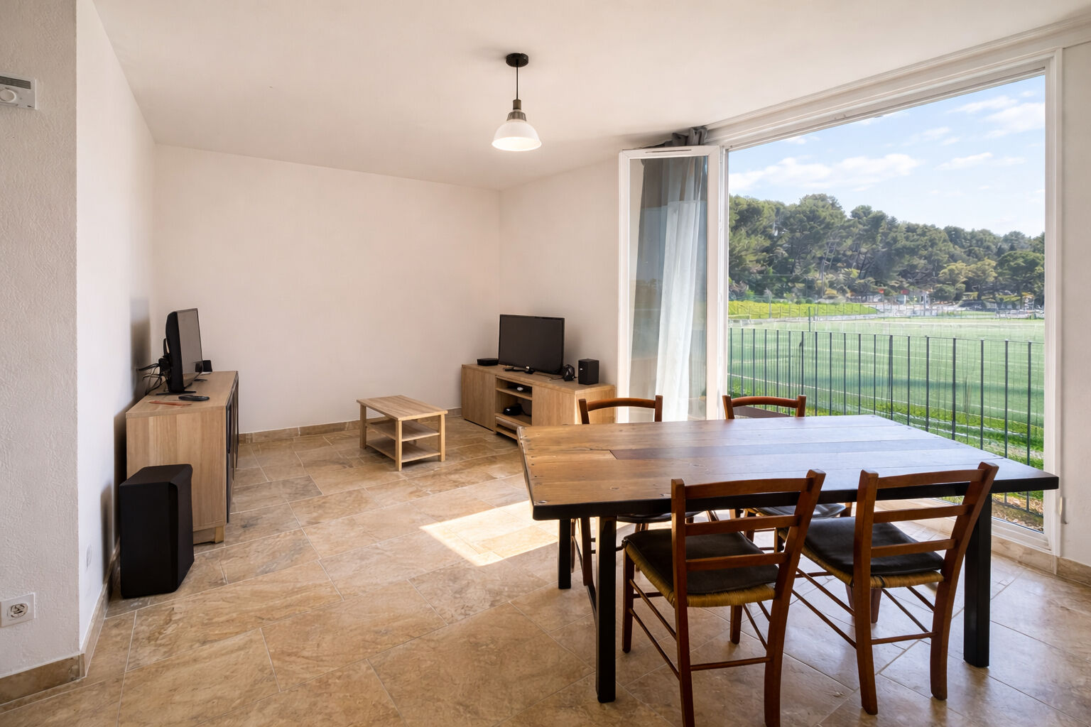 Agence immobilière de AGENCE DU SUD IMMOBILIER - AGENCE DU SUD ROQUEVAIRE