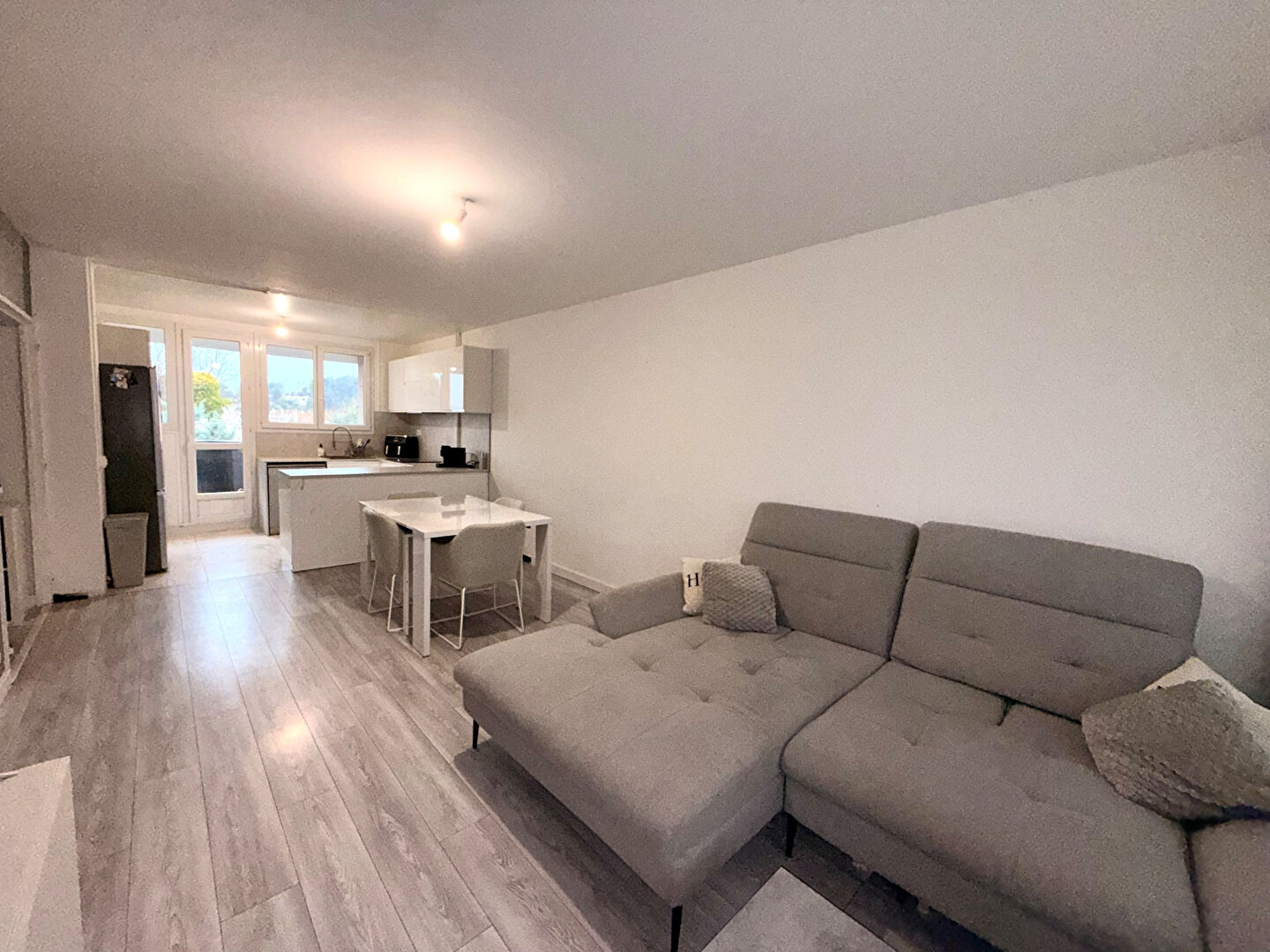 Agence immobilière de AGENCE DU SUD IMMOBILIER - AGENCE DU SUD PEYPIN