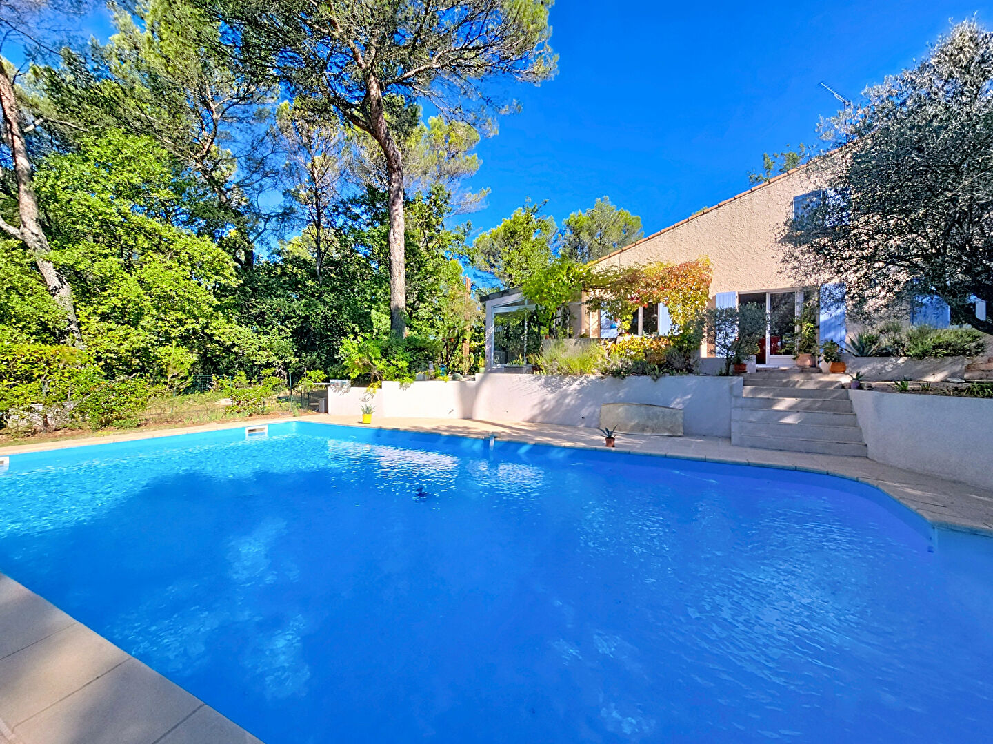 Agence immobilière de AGENCE DU SUD IMMOBILIER - AGENCE DU SUD La Destrousse