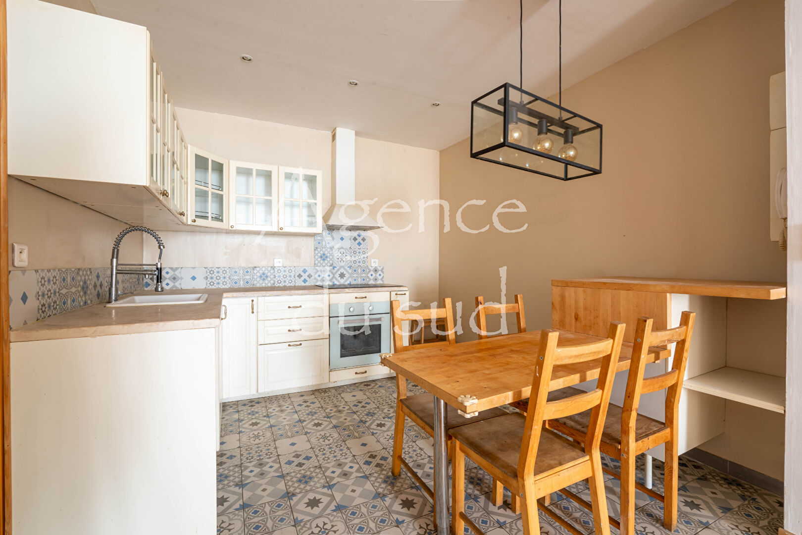 Agence immobilière de AGENCE DU SUD IMMOBILIER - AGENCE DU SUD ROQUEVAIRE