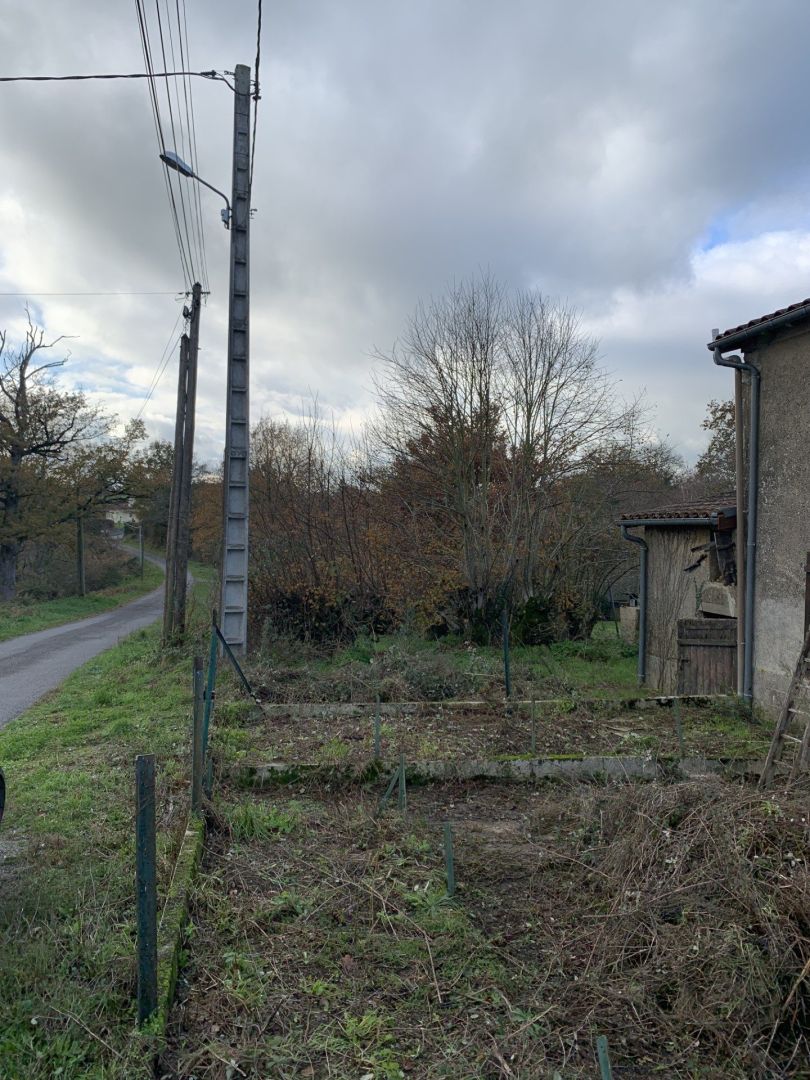 Photo HAUTE VIENNE - Proche Magnac Laval - Petite Maison à Rénover image 4/6