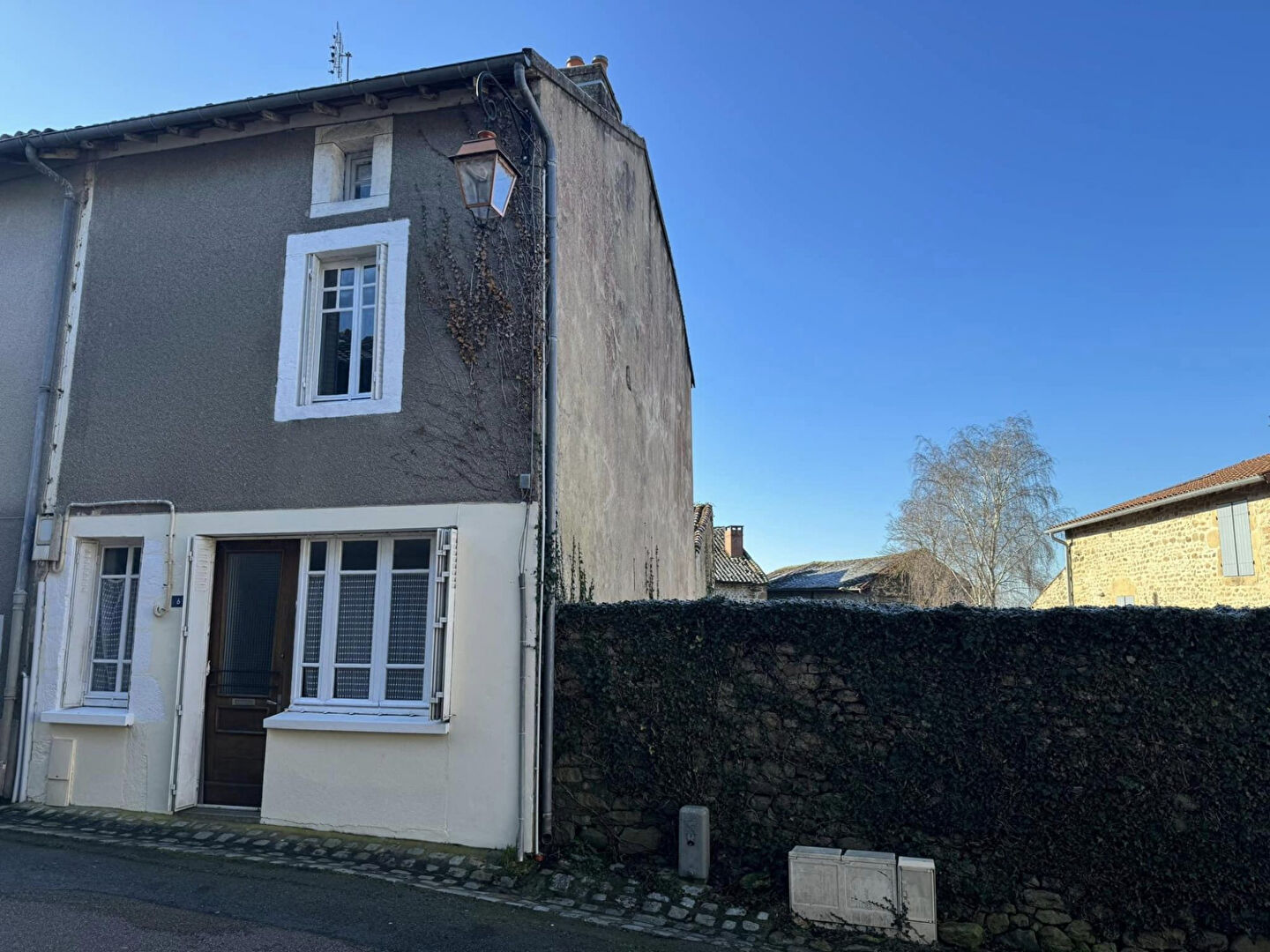 HAUTE VIENNE - Chateauponsac -  Petite maison de bourg à vendre avec 2 chambres