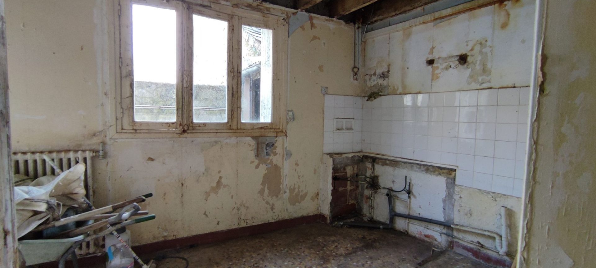 Photo MORBIHAN - Guémené-sur-Scorff- Maison de bourg a renover image 3/6