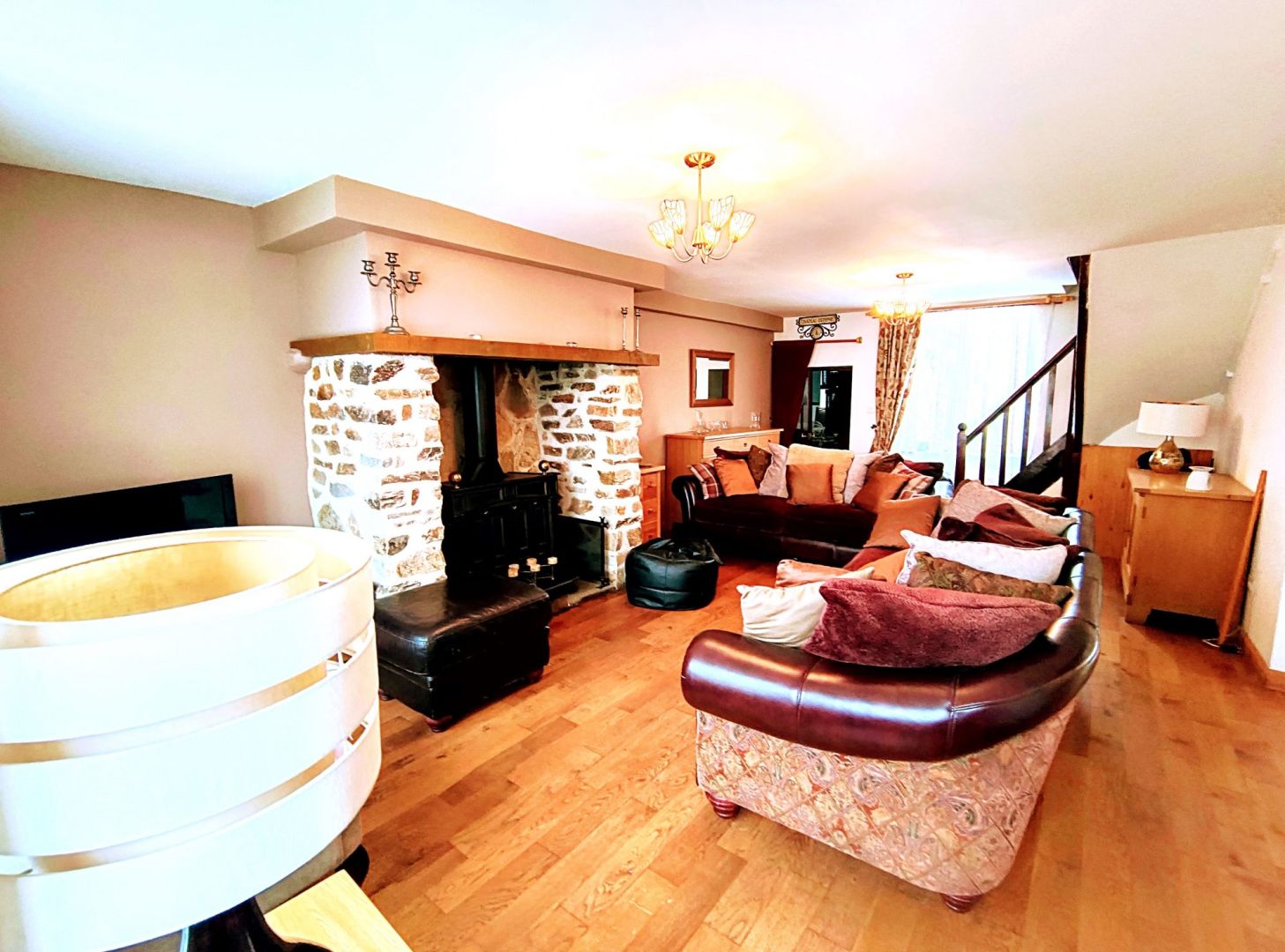 Photo CREUSE - Une Maison Magnifiquement Rénovée image 6/6