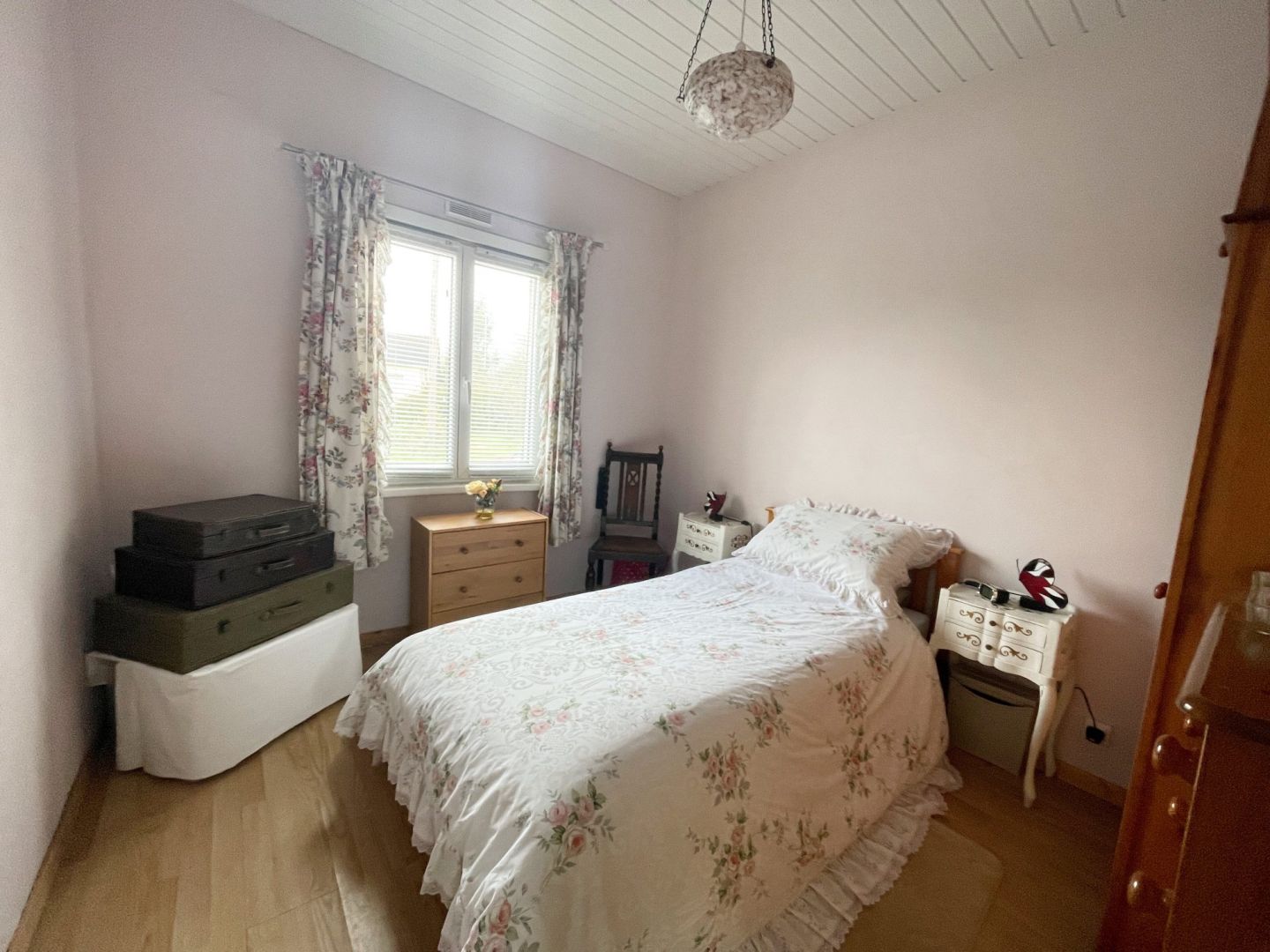 Photo FINISTÈRE: Proche Huelgoat. Maison De 2 Chambres Avec Un Gîte De 2 Chambres. image 5/6