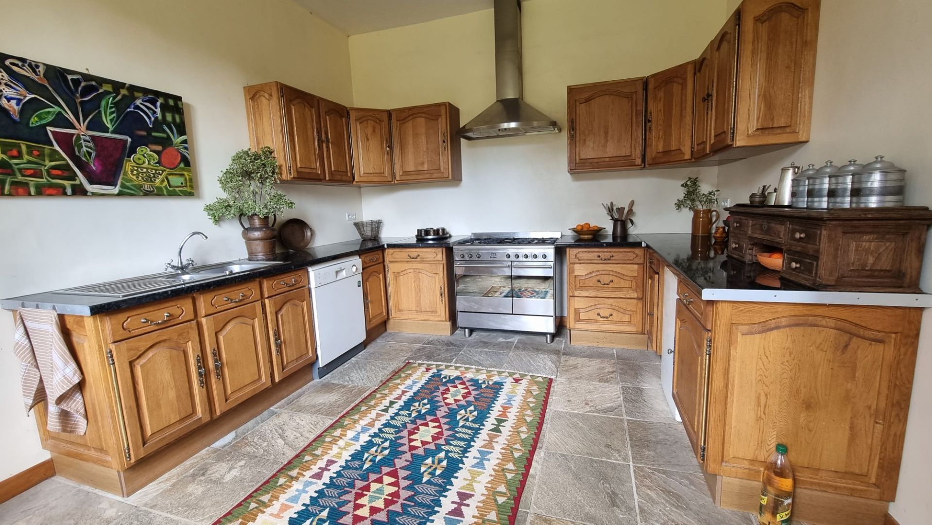 Photo COTES D'ARMOR, Merléac, Ancien Maison D'école De 3 Chambres Avec 2 Appartements à Deux Chambres image 3/6