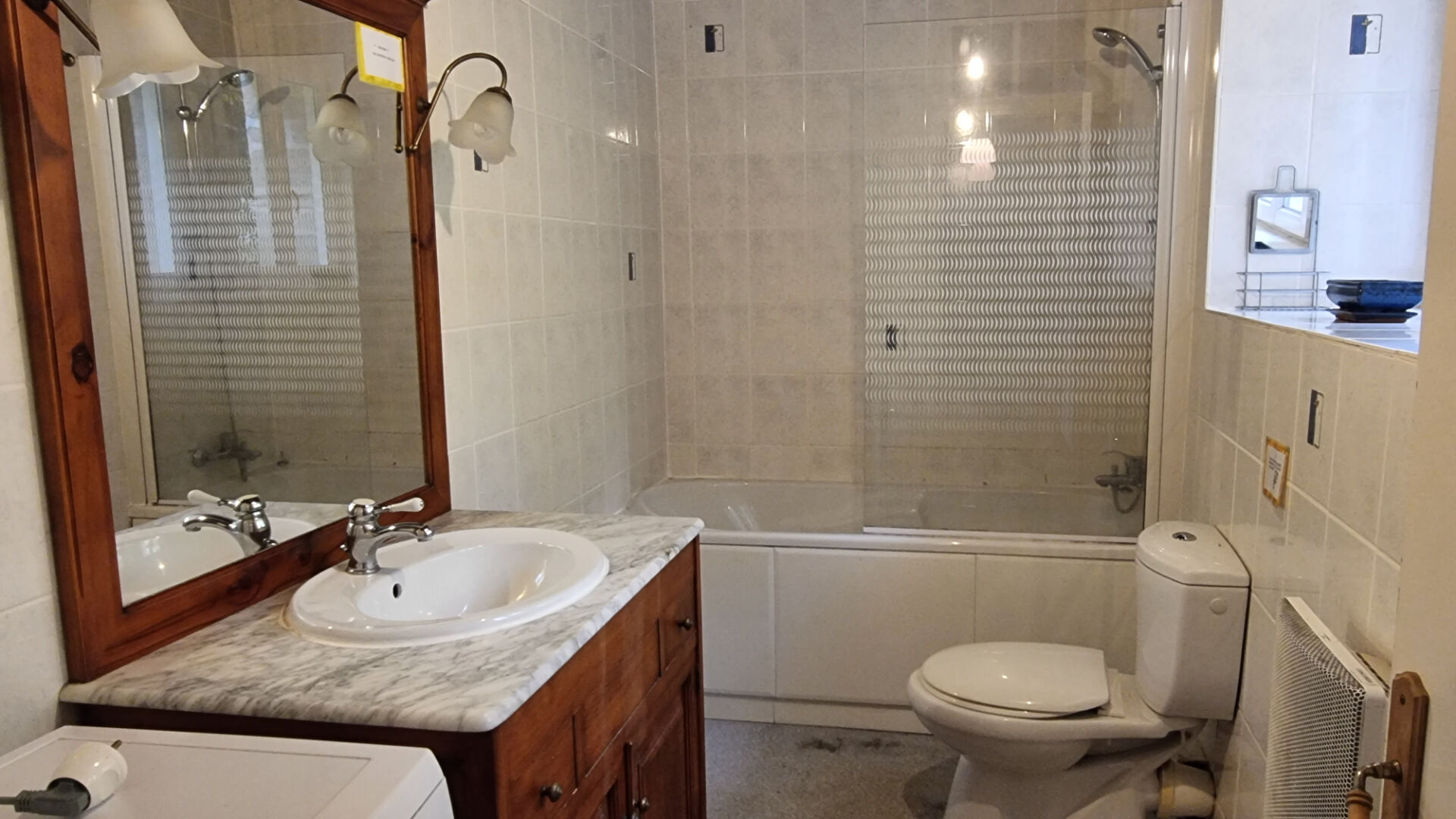 Photo COTES D'ARMOR, Caurel, Maison De 3 Chambres Avec Gîte Attenant De 2 Chambres, Dépendance, à Pied Du Lac image 3/6