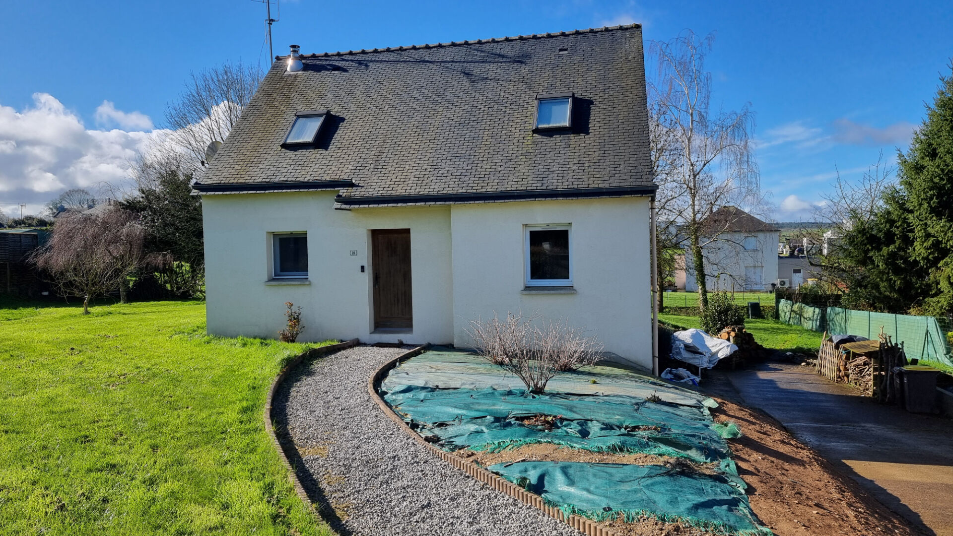 House in Saint-Maudan - view 1