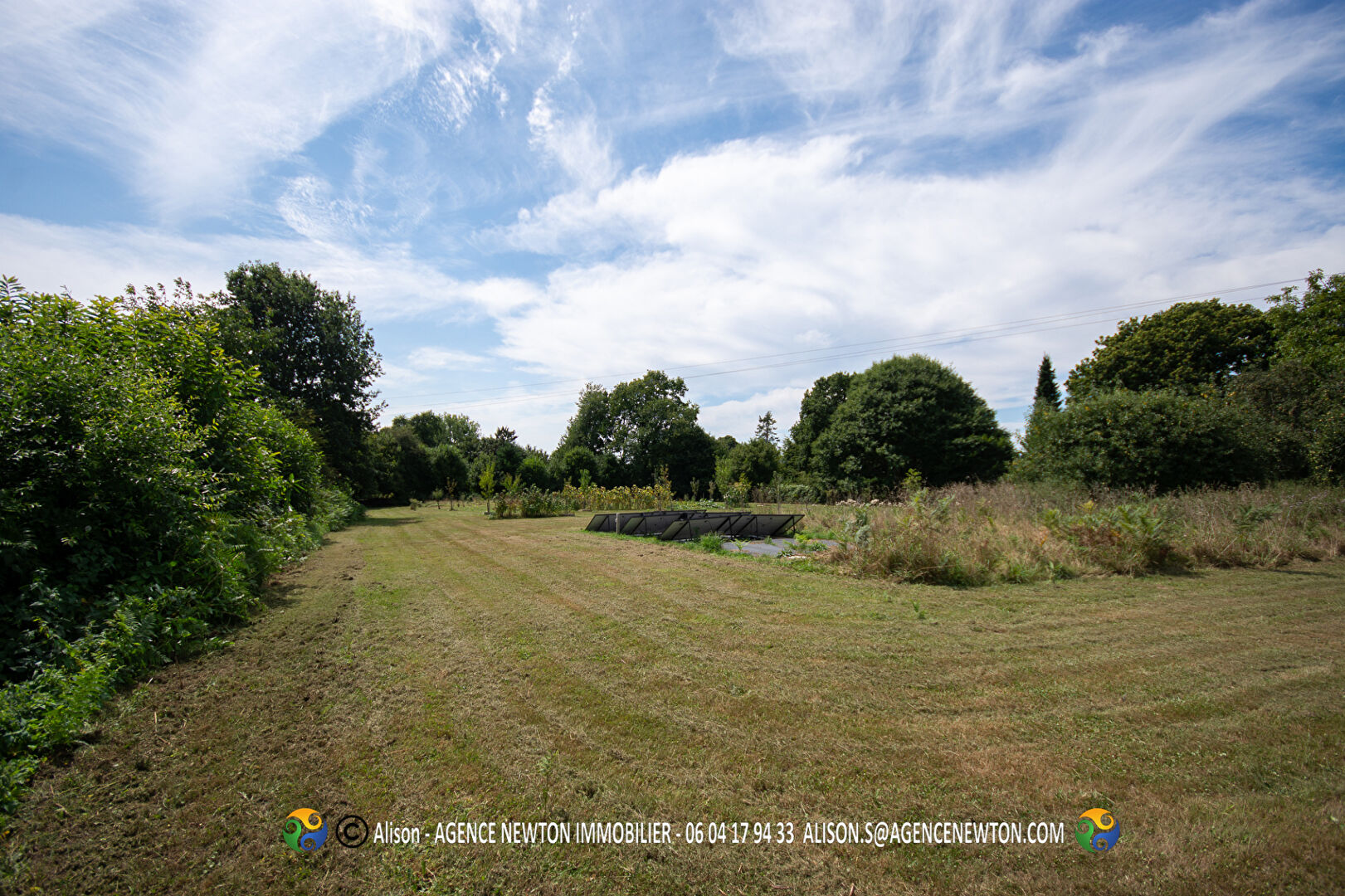 Photo ILLE ET VILAINE, Les Portes du Coglais, près de Fougères.  Maison plein pied 3 chs Etang privé, bois, champ, jardins, 1,4 hectares image 3/6